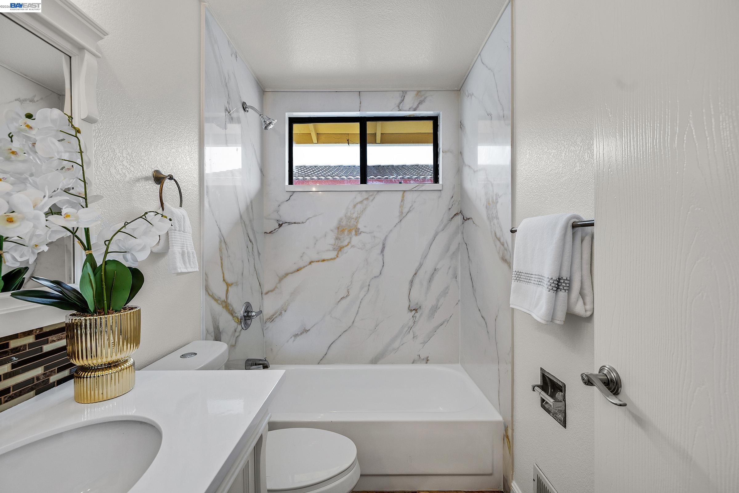 Detail Gallery Image 23 of 36 For 3286 Whitesand Court, San Jose,  CA 95148 - 3 Beds | 3 Baths