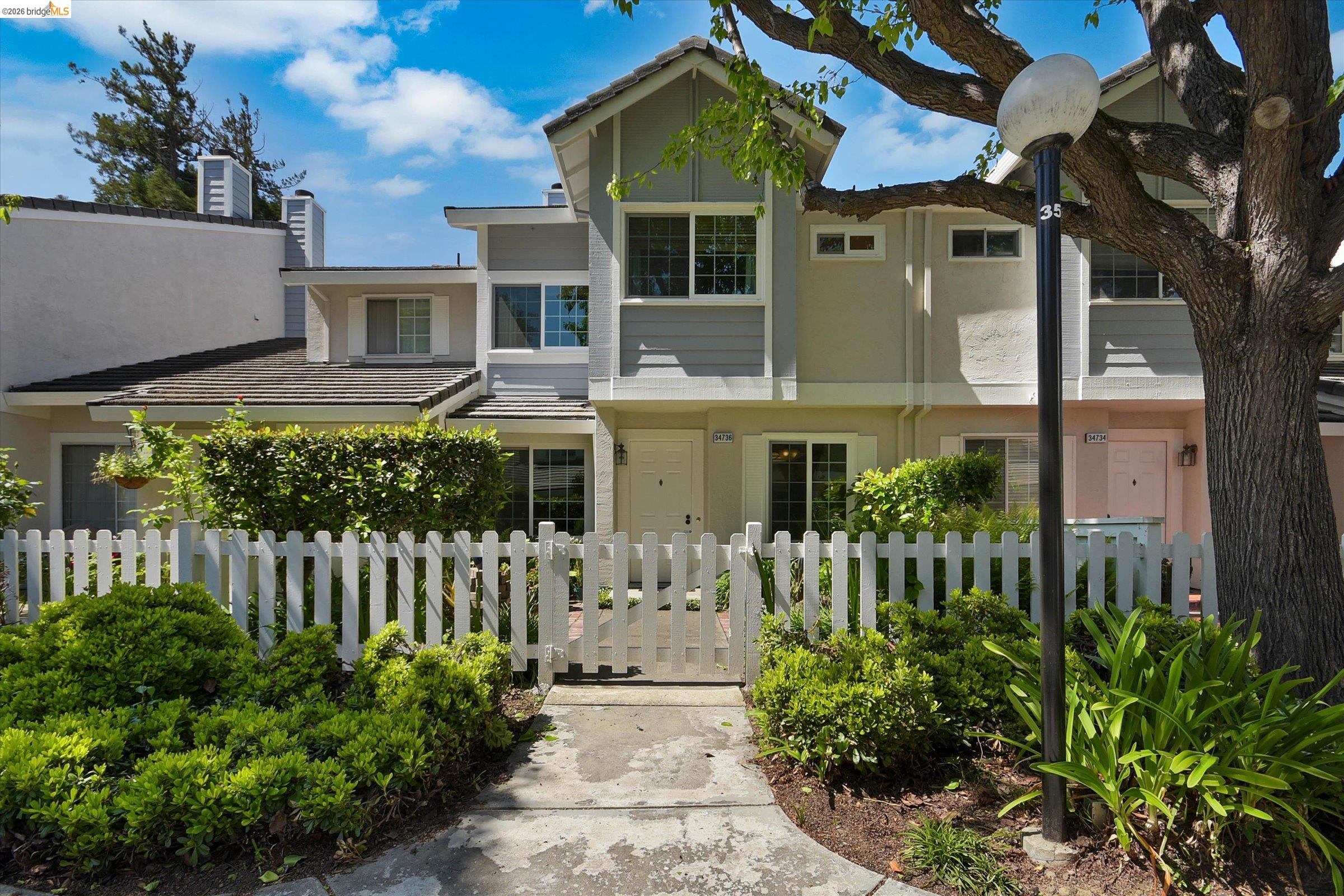 Photo #1: 41130499 Listing: Photo #1