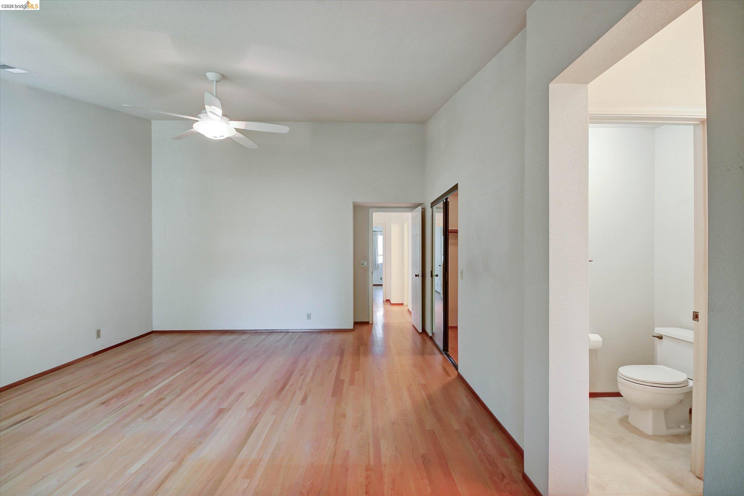 Photo #16: 41130499 Listing: Photo #16