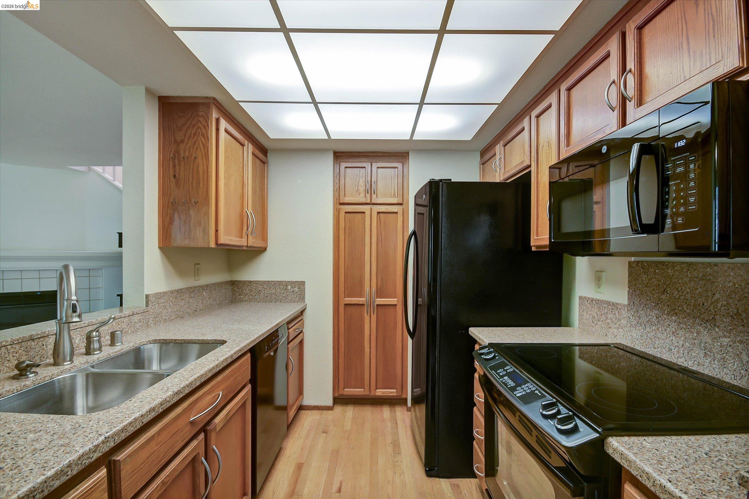 Photo #5: 41130499 Listing: Photo #5