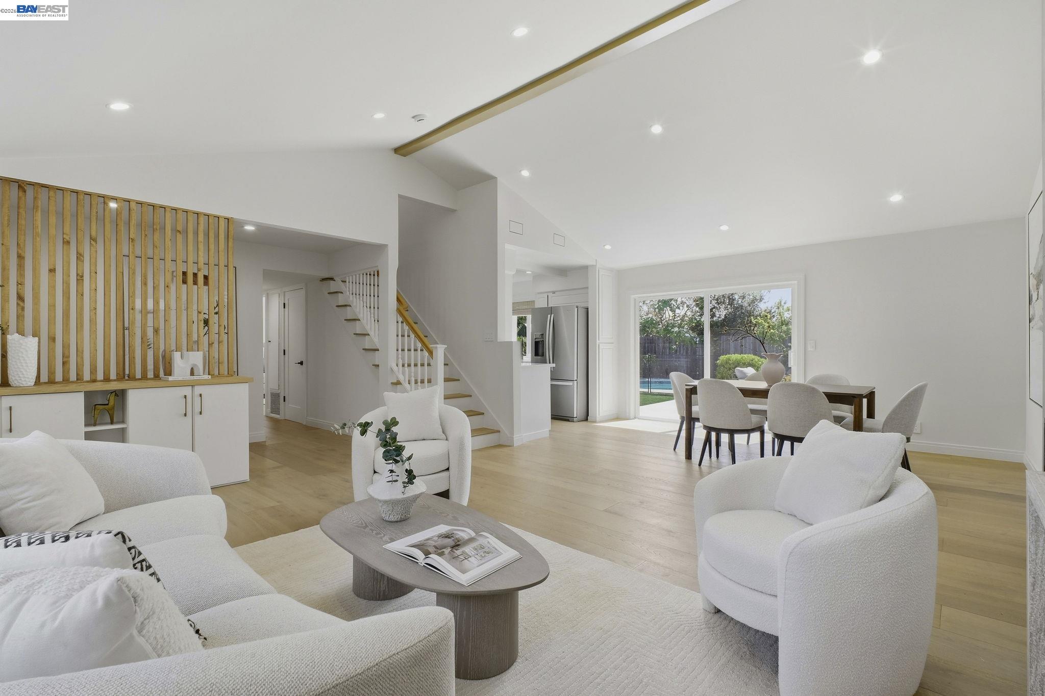 Front Image Thumbnail for BE41130501