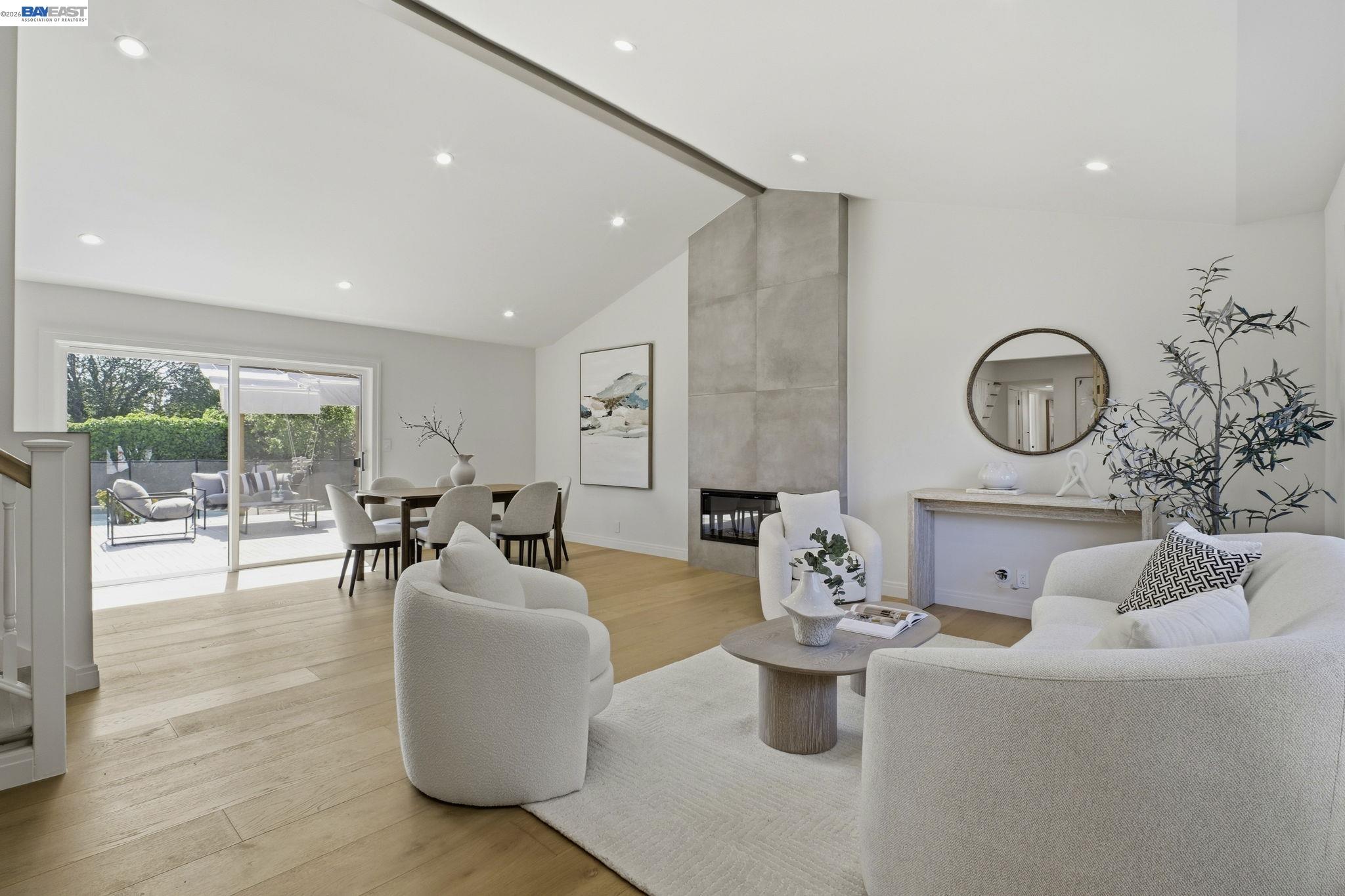 Detail Gallery Image 14 of 39 For 7574 Birkdale Dr, Newark,  CA 94560 - 5 Beds | 2/1 Baths