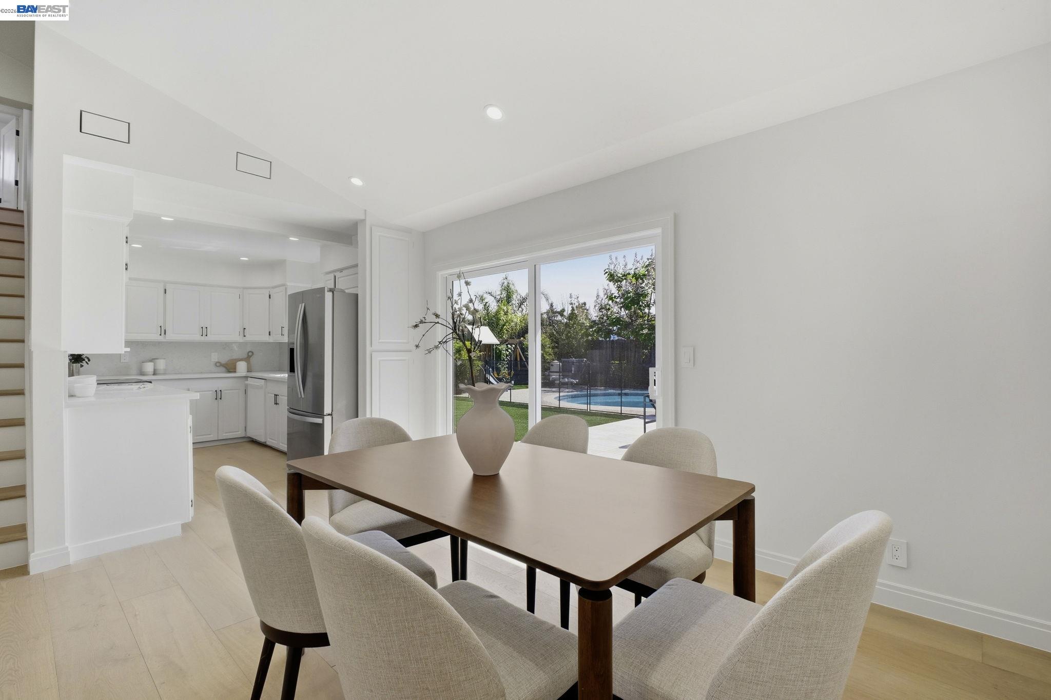 Detail Gallery Image 19 of 39 For 7574 Birkdale Dr, Newark,  CA 94560 - 5 Beds | 2/1 Baths