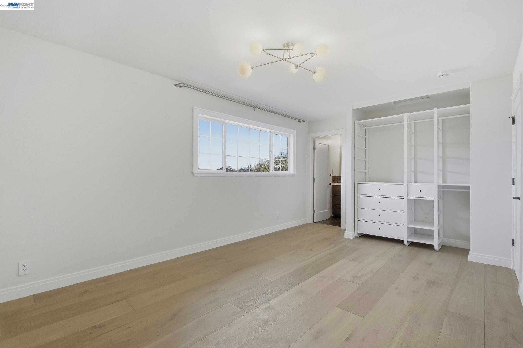 Detail Gallery Image 25 of 39 For 7574 Birkdale Dr, Newark,  CA 94560 - 5 Beds | 2/1 Baths