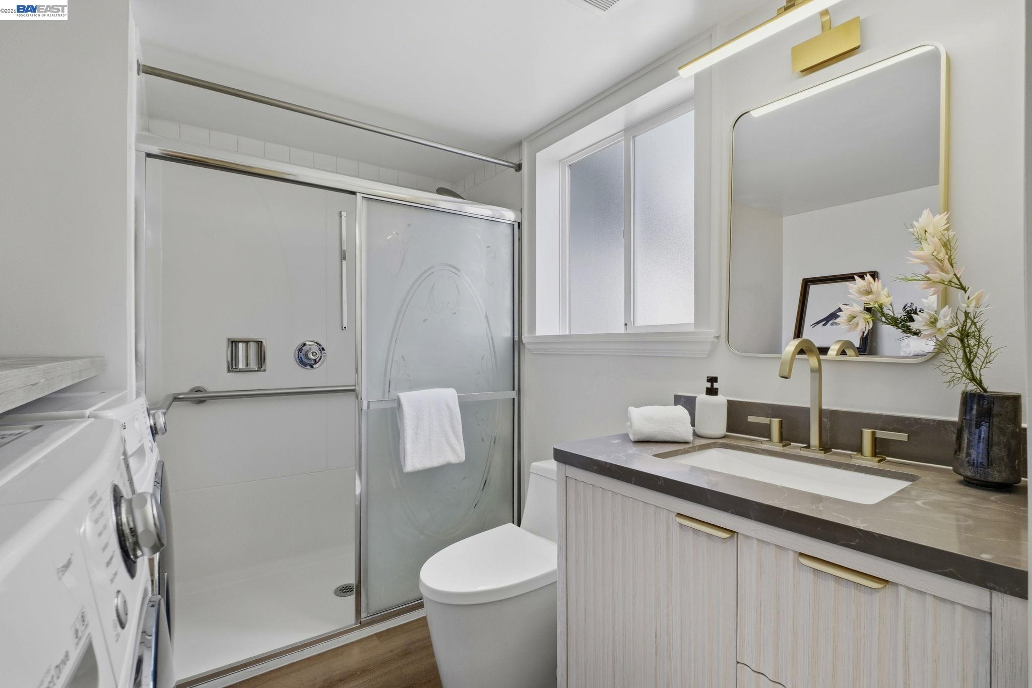 Detail Gallery Image 27 of 39 For 7574 Birkdale Dr, Newark,  CA 94560 - 5 Beds | 2/1 Baths