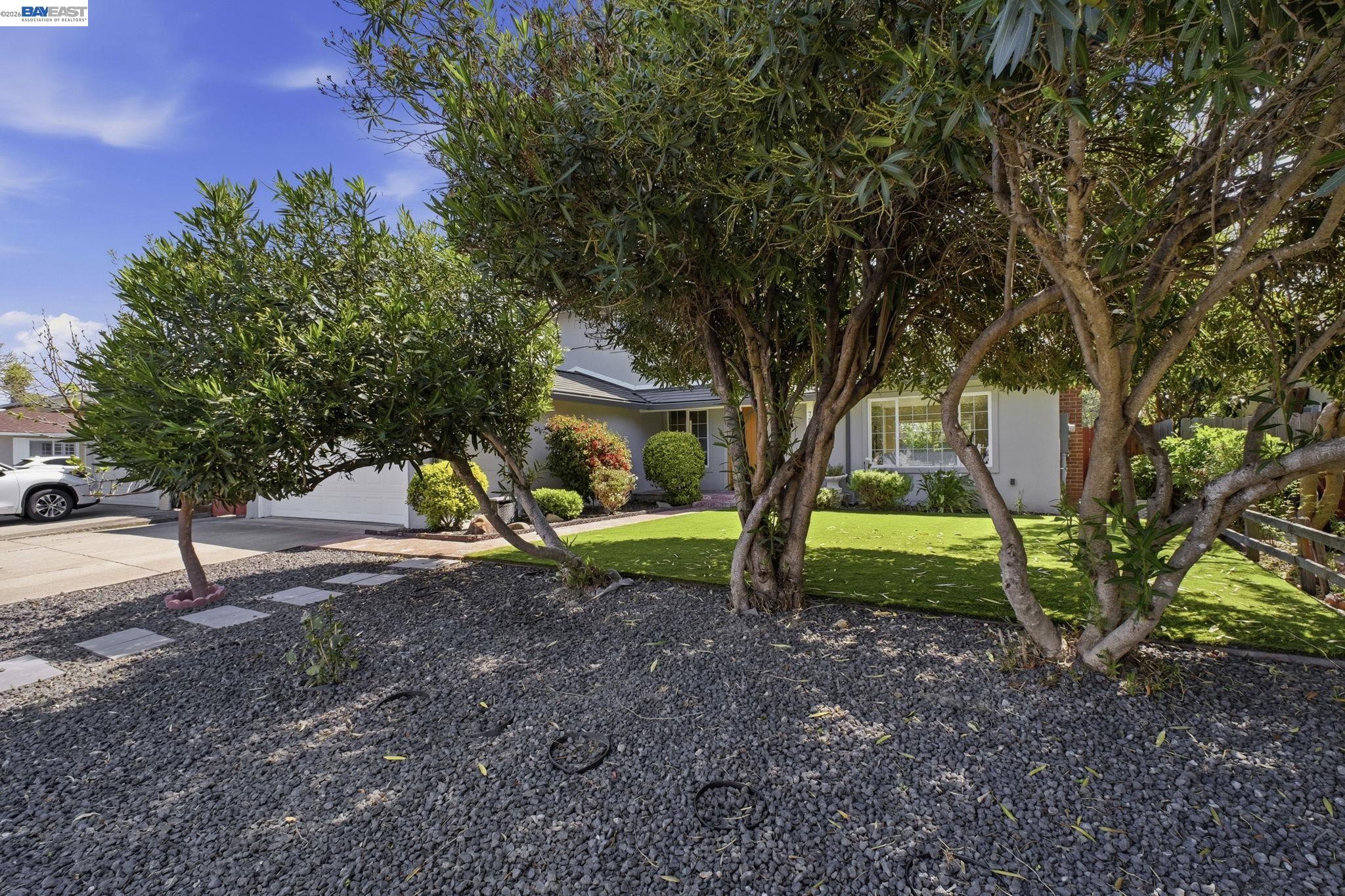 Detail Gallery Image 39 of 39 For 7574 Birkdale Dr, Newark,  CA 94560 - 5 Beds | 2/1 Baths