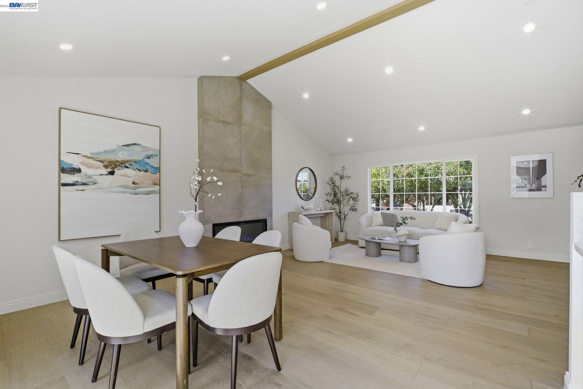 Detail Gallery Image 5 of 39 For 7574 Birkdale Dr, Newark,  CA 94560 - 5 Beds | 2/1 Baths