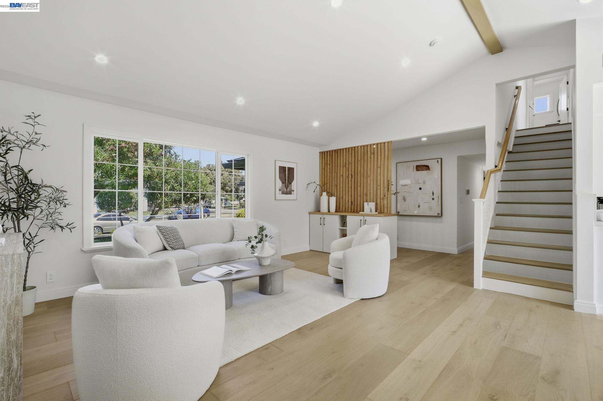 Detail Gallery Image 8 of 39 For 7574 Birkdale Dr, Newark,  CA 94560 - 5 Beds | 2/1 Baths