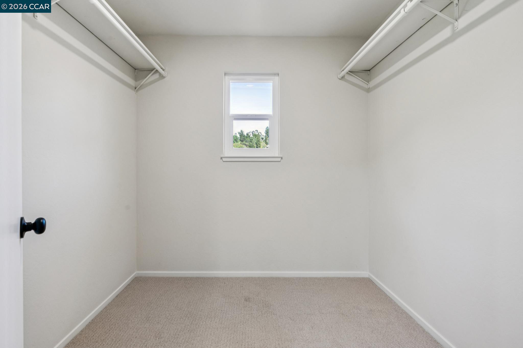 Detail Gallery Image 23 of 36 For 152 Tharp Dr, Moraga,  CA 94556 - 3 Beds | 3 Baths