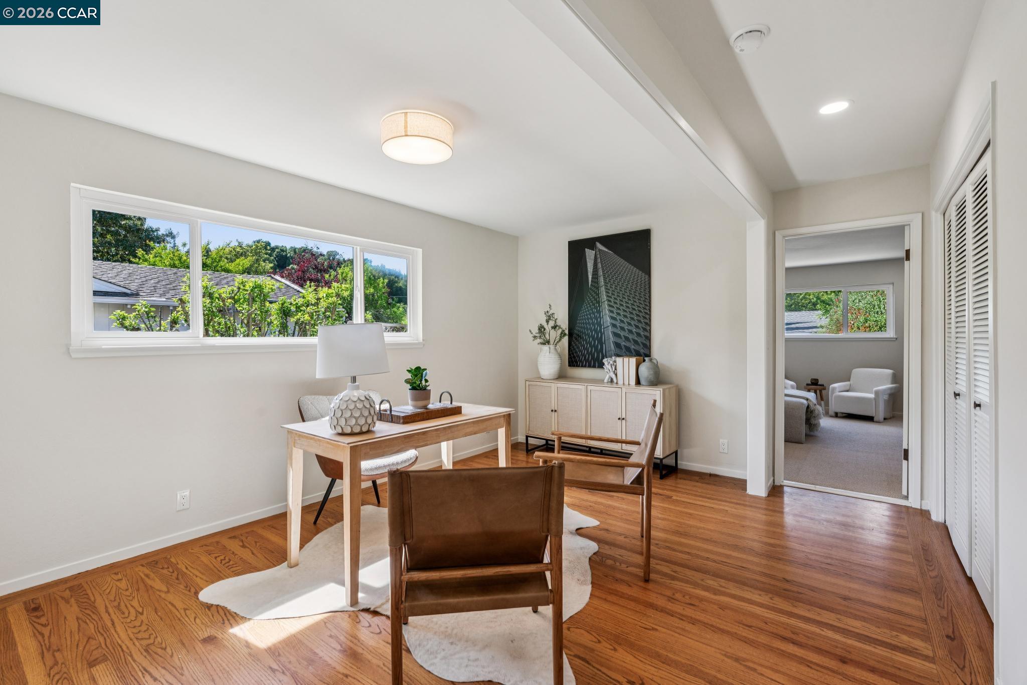 Detail Gallery Image 25 of 36 For 152 Tharp Dr, Moraga,  CA 94556 - 3 Beds | 3 Baths