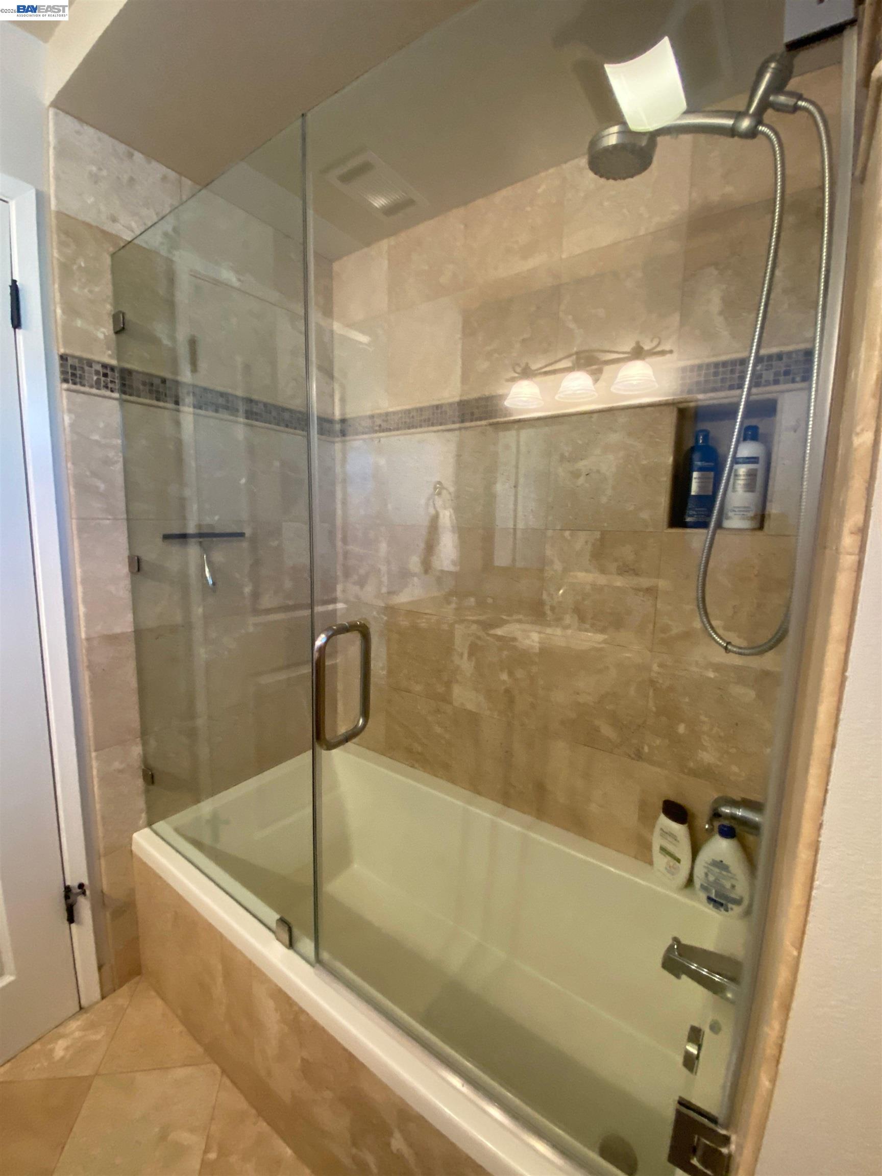 Detail Gallery Image 18 of 39 For 3253 Pomace Court, Pleasanton,  CA 94566 - 4 Beds | 2/1 Baths