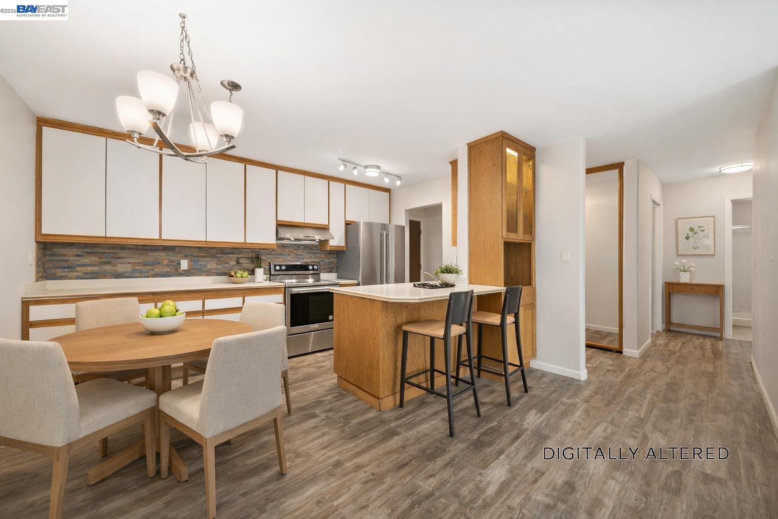 Photo #3: 41130506 Listing: Photo #3