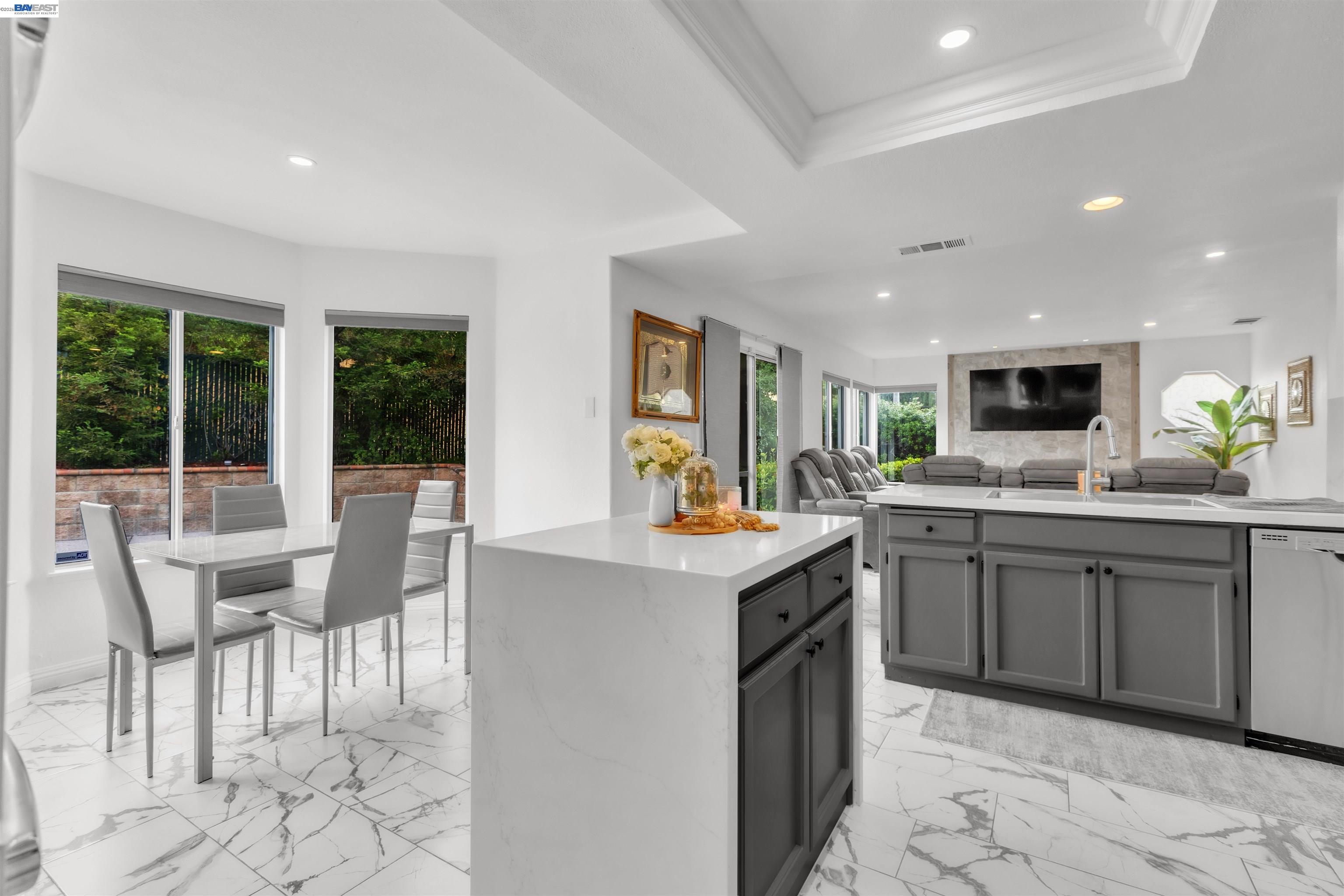 Detail Gallery Image 34 of 60 For 4420 Belvedere Way, Antioch,  CA 94509 - 4 Beds | 3 Baths