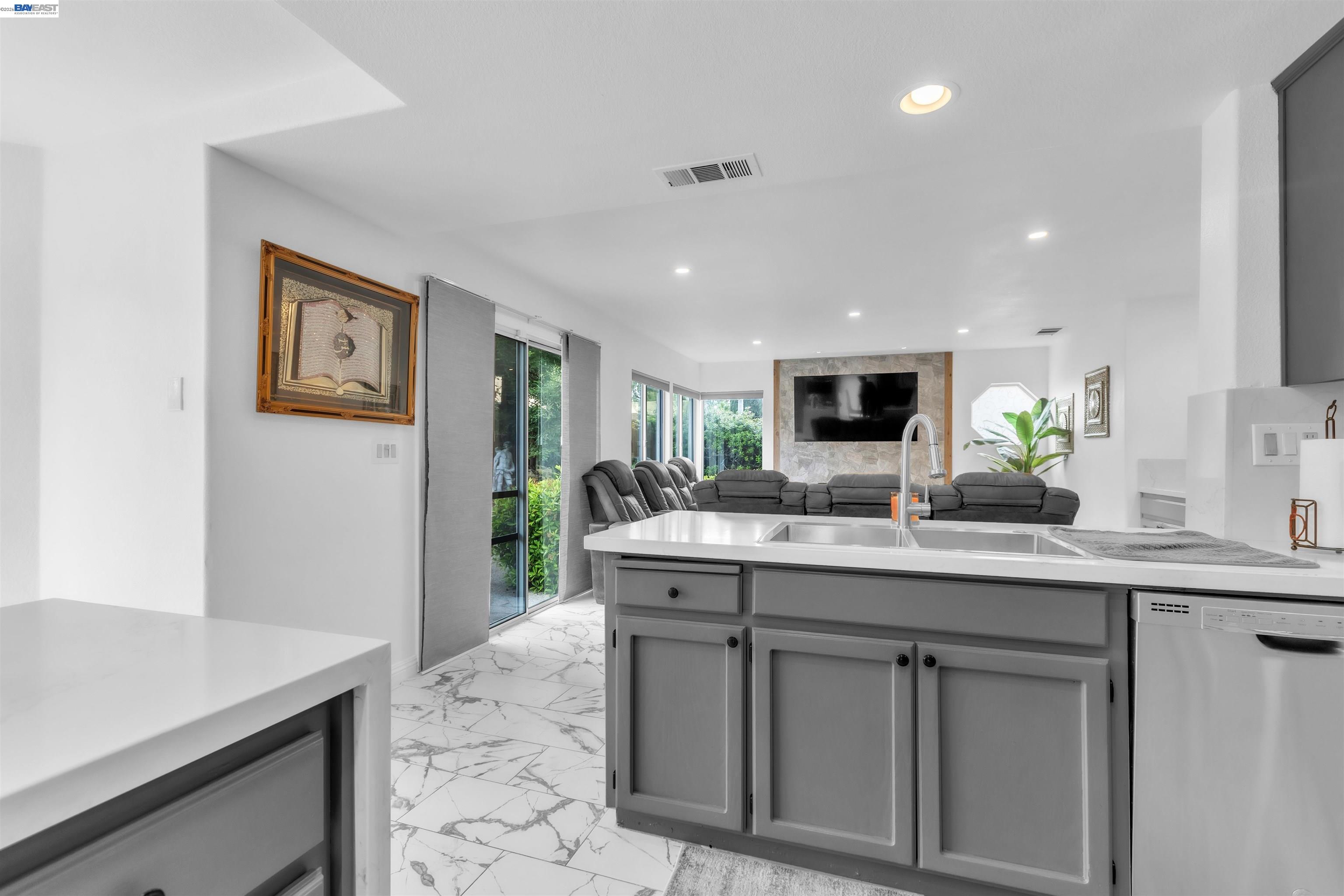 Detail Gallery Image 37 of 60 For 4420 Belvedere Way, Antioch,  CA 94509 - 4 Beds | 3 Baths