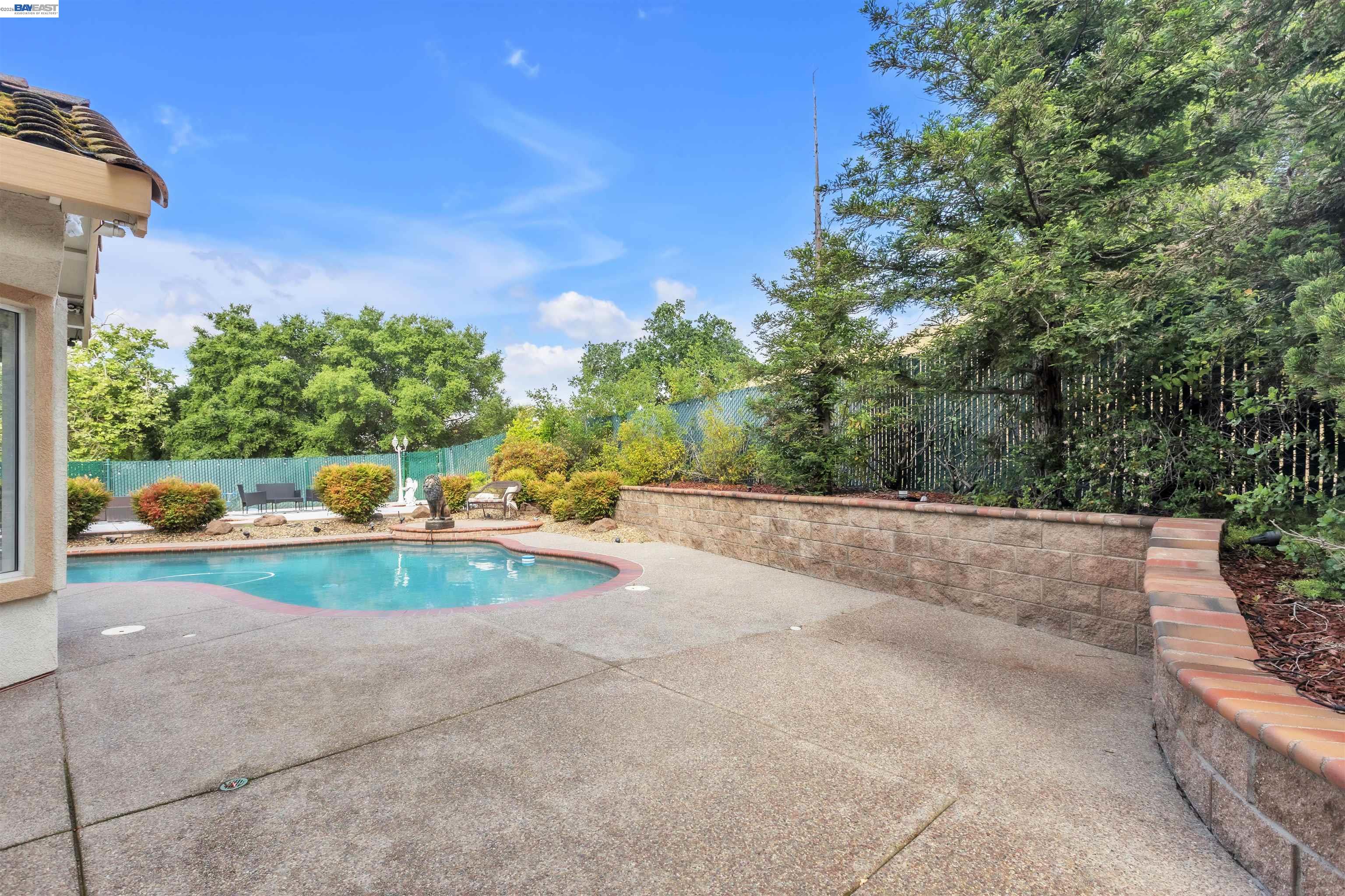 Detail Gallery Image 5 of 60 For 4420 Belvedere Way, Antioch,  CA 94509 - 4 Beds | 3 Baths