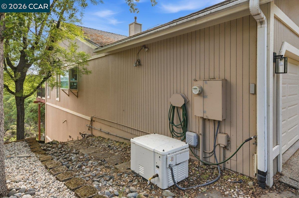 Detail Gallery Image 23 of 31 For 18278 Hummingbird Dr, Penn Valley,  CA 95946 - 3 Beds | 2 Baths