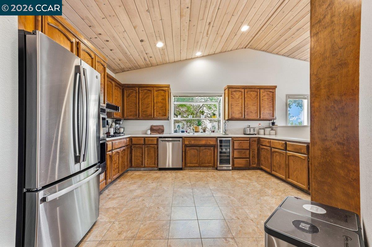 Detail Gallery Image 6 of 31 For 18278 Hummingbird Dr, Penn Valley,  CA 95946 - 3 Beds | 2 Baths