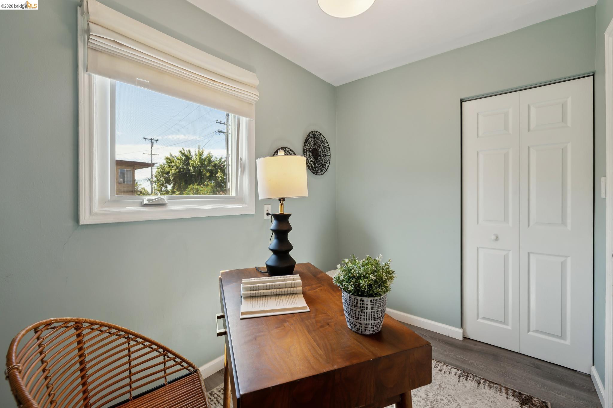 Detail Gallery Image 26 of 52 For 2564 35th Ave, Oakland,  CA 94601 - 3 Beds | 2 Baths