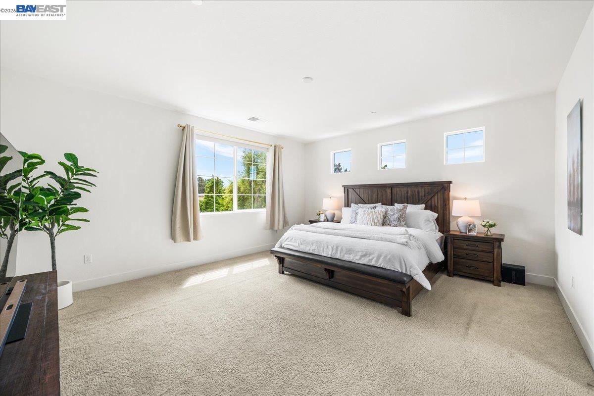 Detail Gallery Image 26 of 54 For 405 Wayland Loop, Livermore,  CA 94550 - 5 Beds | 4 Baths