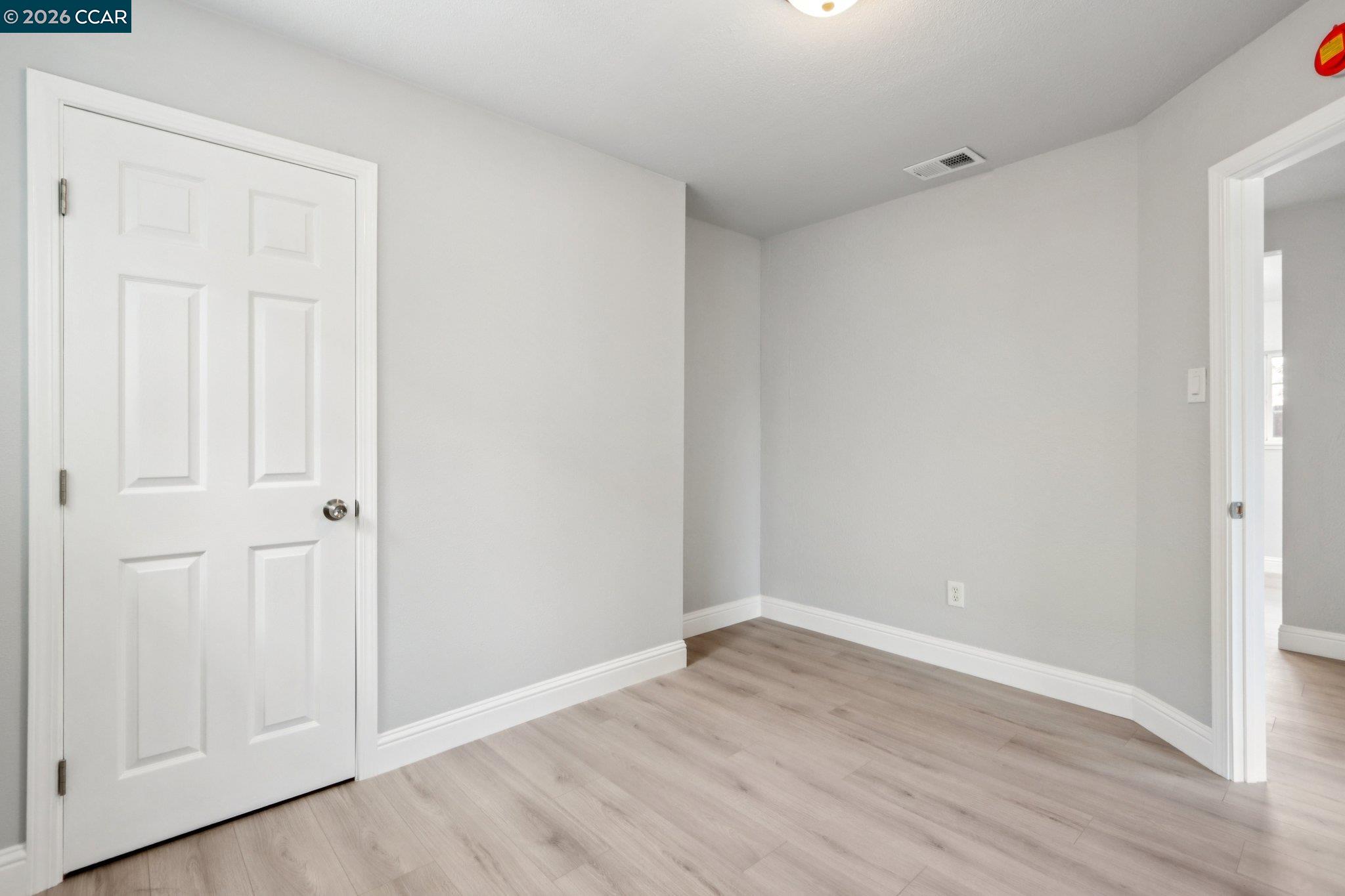 Detail Gallery Image 25 of 42 For 105 Phelan Ave, Vallejo,  CA 94590 - 3 Beds | 1 Baths