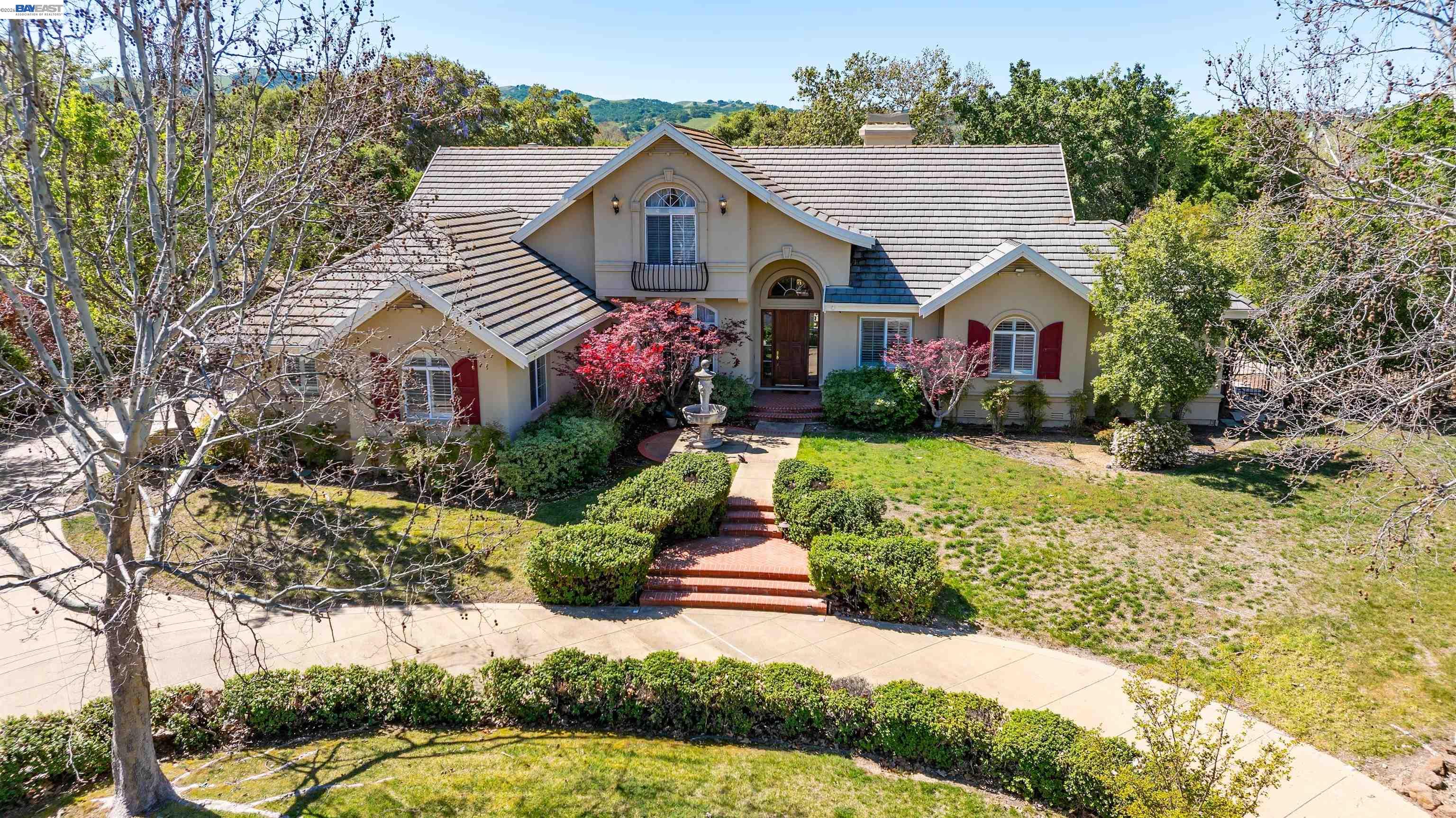 Detail Gallery Image 2 of 60 For 2779 E Ruby Hill Dr, Pleasanton,  CA 94566 - 4 Beds | 4/1 Baths