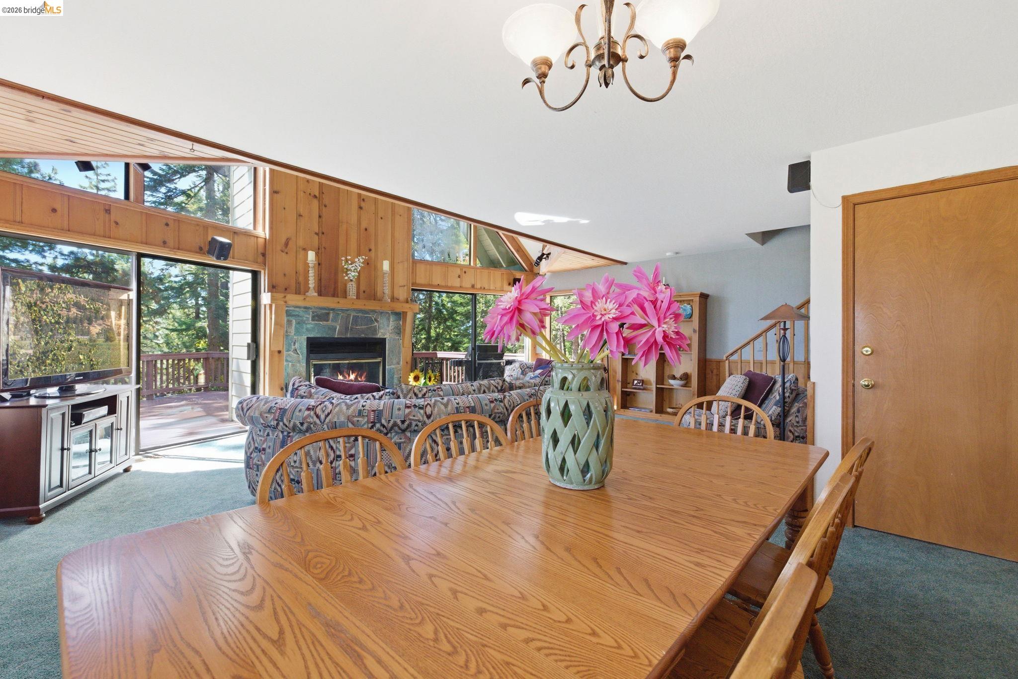 Detail Gallery Image 12 of 44 For 675 Skyline Dr, Arnold,  CA 95223 - 3 Beds | 3 Baths