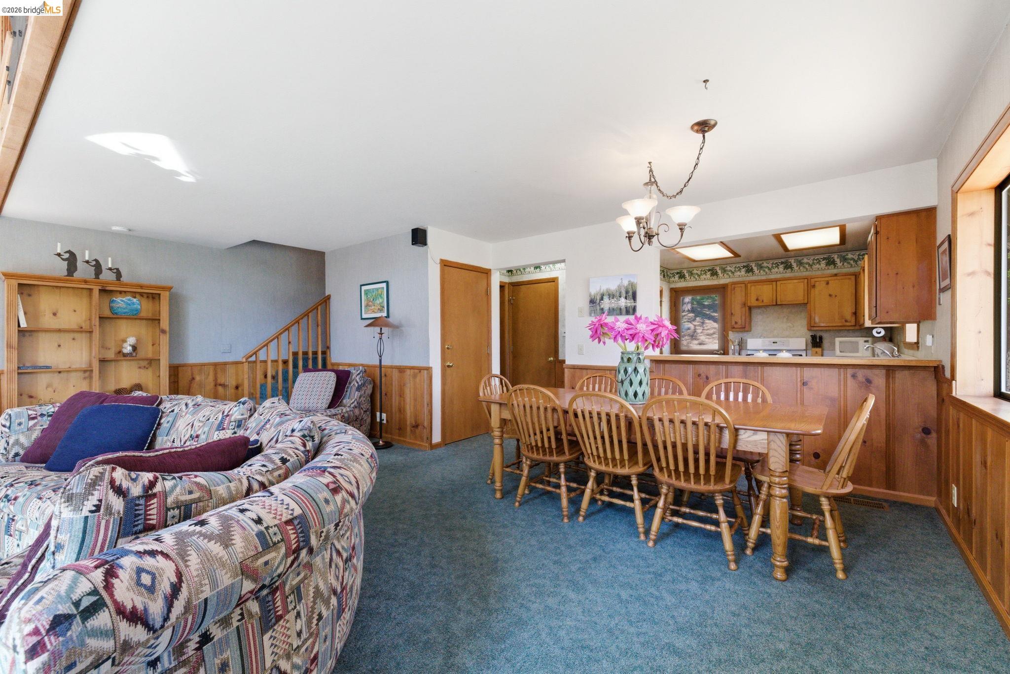 Detail Gallery Image 10 of 44 For 675 Skyline Dr, Arnold,  CA 95223 - 3 Beds | 3 Baths