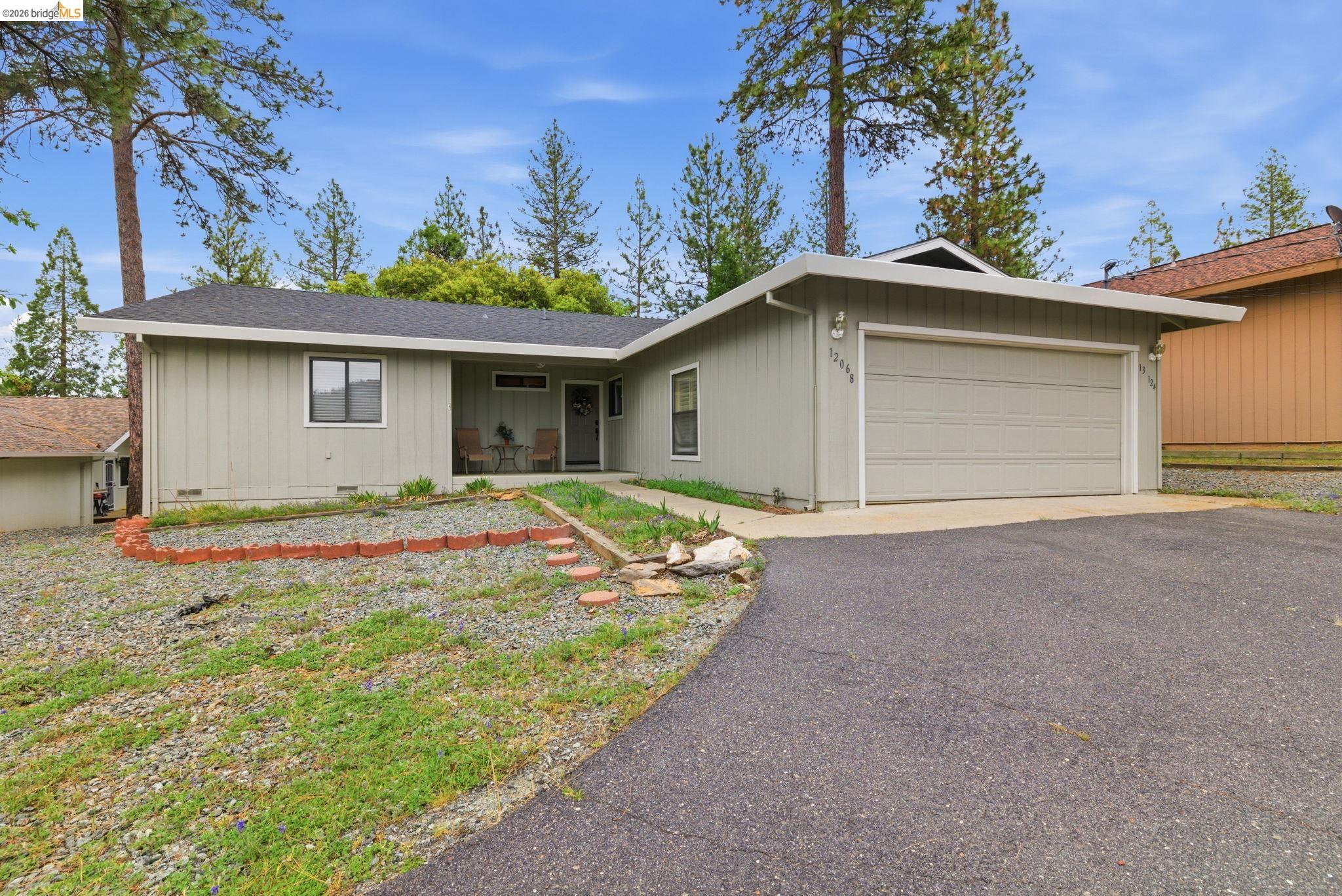 Front Image Thumbnail for EB41130544