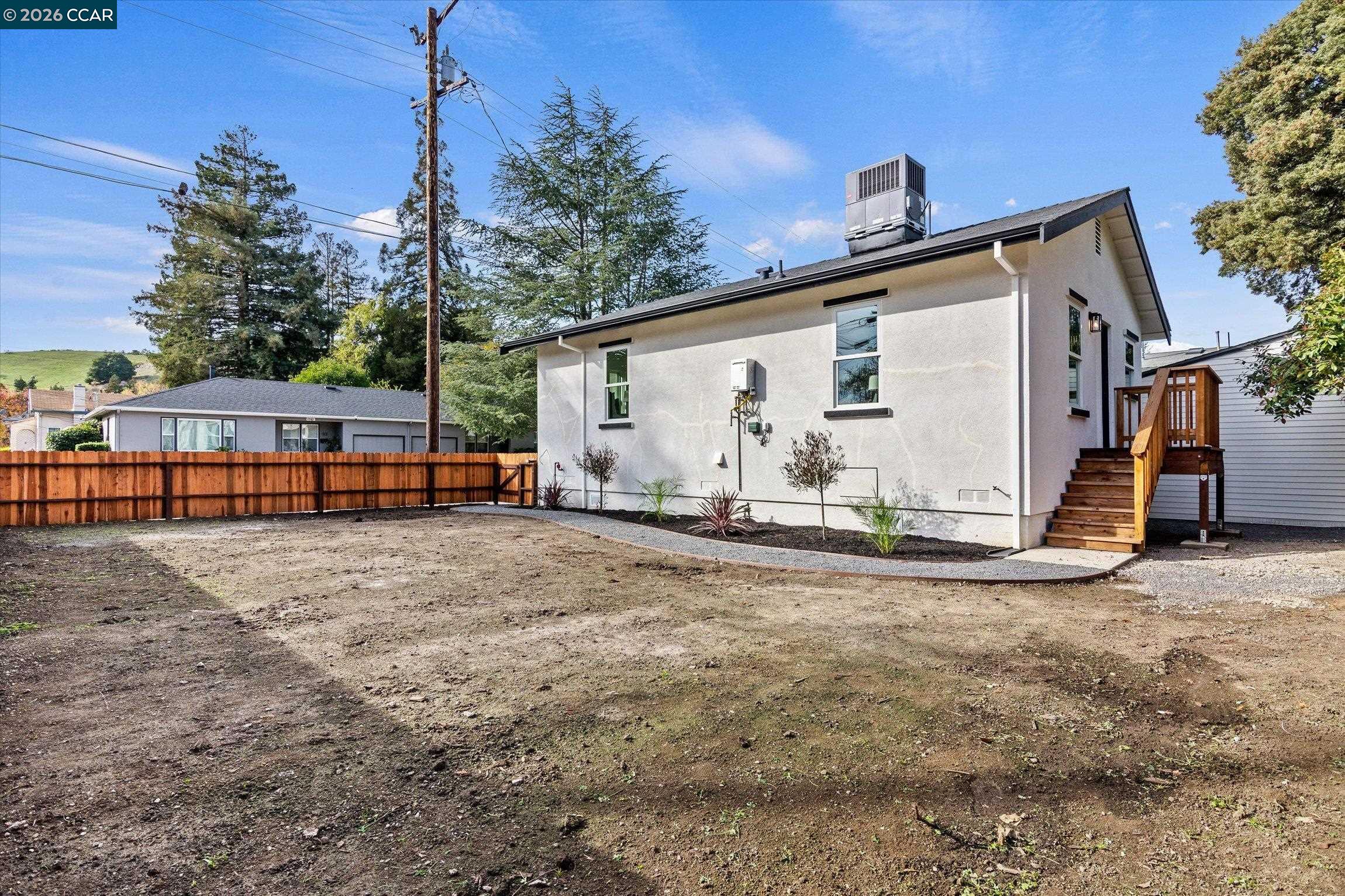 2027 Castro St, Martinez CA 94553 — photo 24