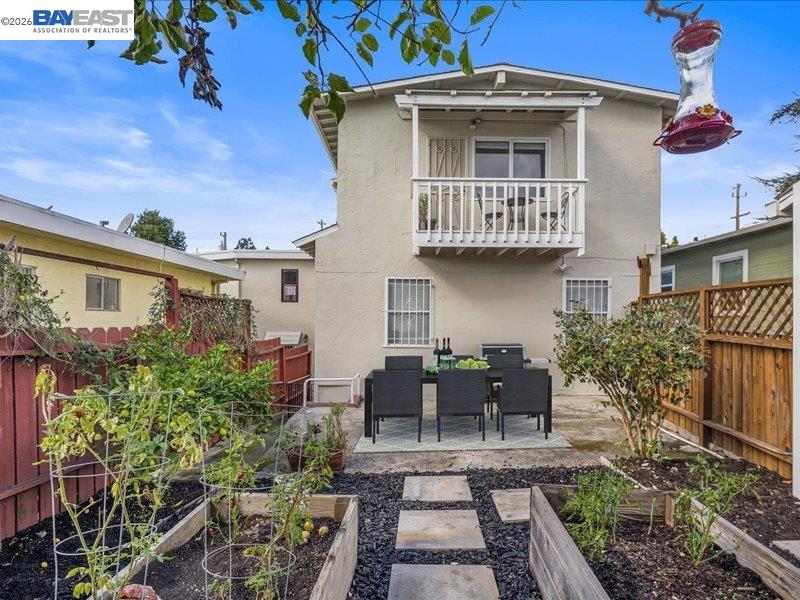 Detail Gallery Image 11 of 18 For 2924 Morcom Ave, Oakland,  CA 94619-3316 - – Beds | – Baths