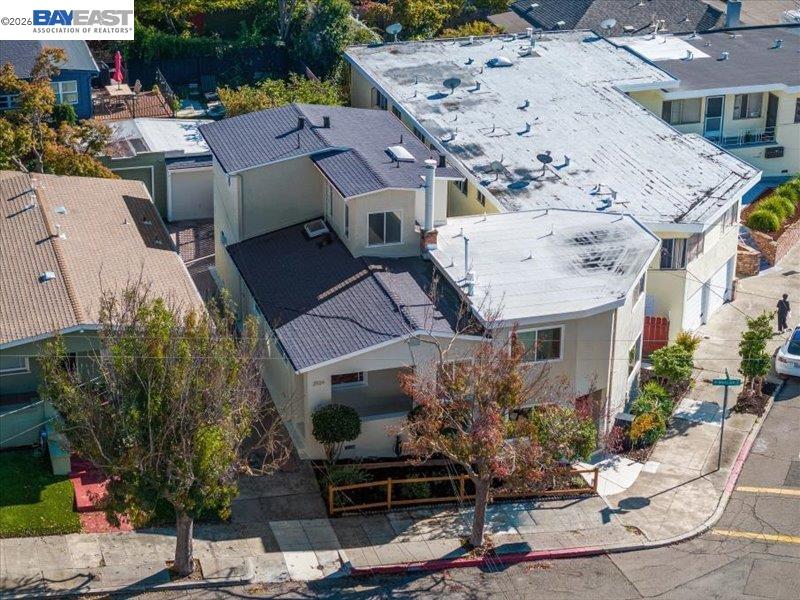 Detail Gallery Image 15 of 18 For 2924 Morcom Ave, Oakland,  CA 94619-3316 - – Beds | – Baths