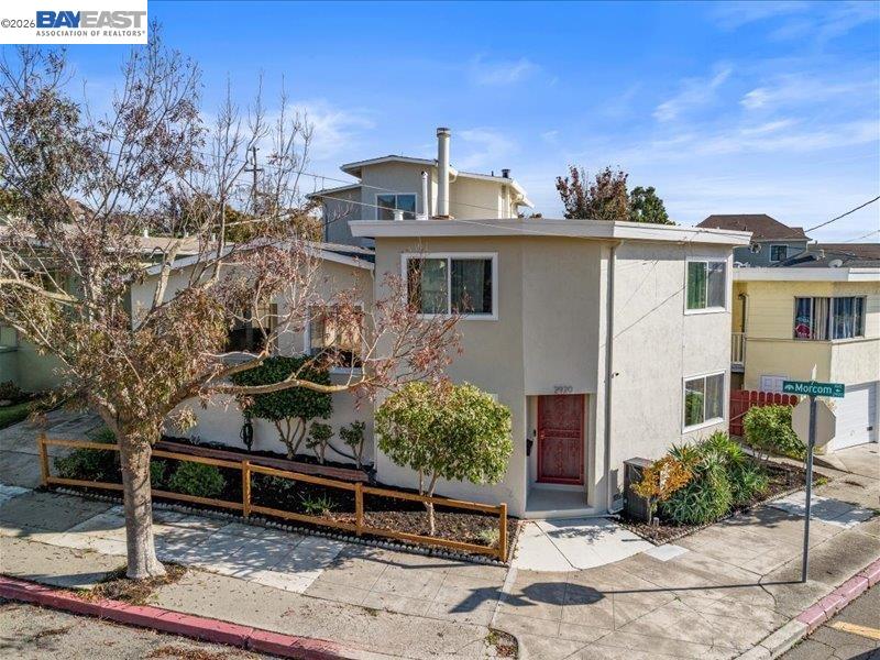 Detail Gallery Image 5 of 18 For 2924 Morcom Ave, Oakland,  CA 94619-3316 - – Beds | – Baths