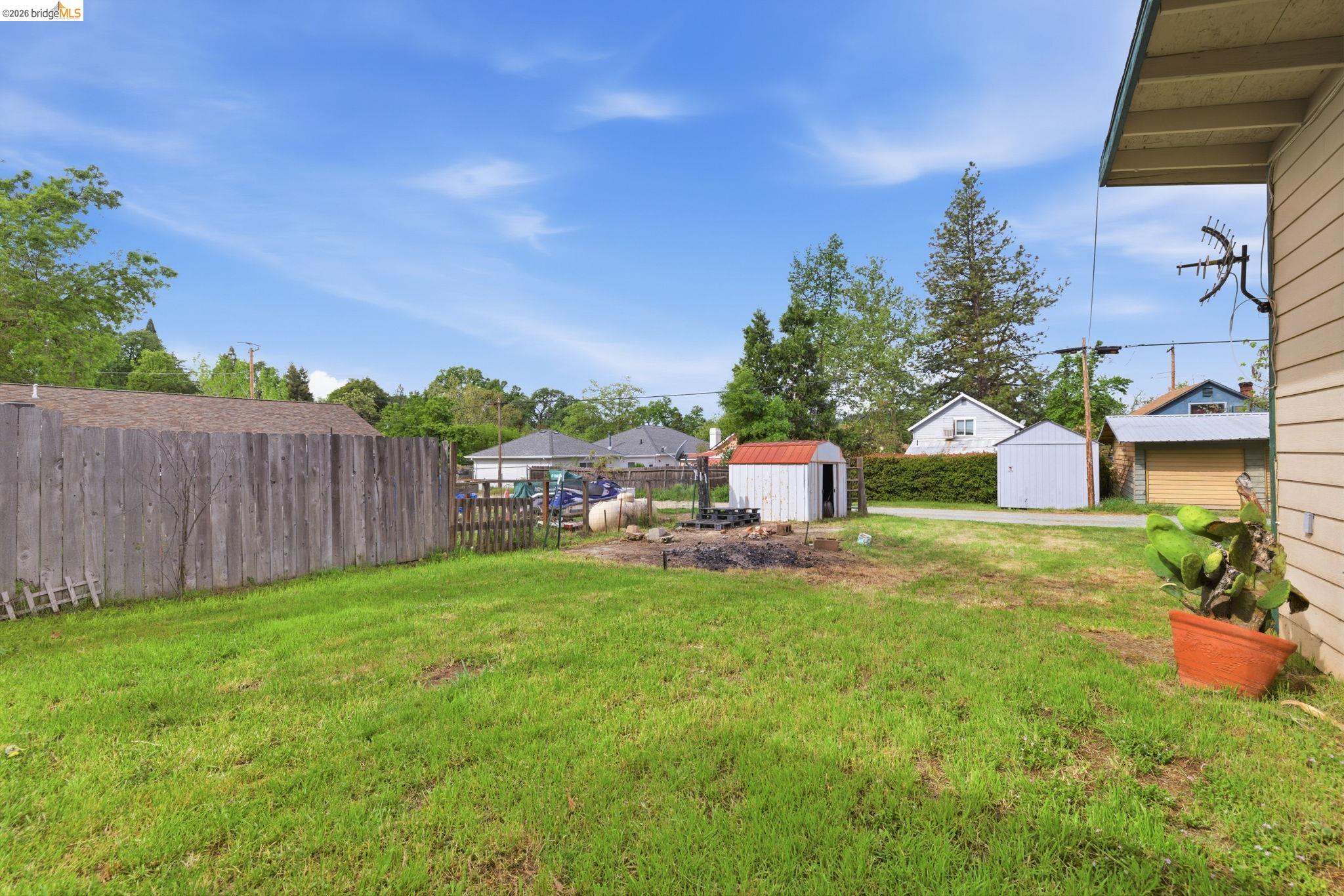 18624 Madrone St, Tuolumne, CA, 95379