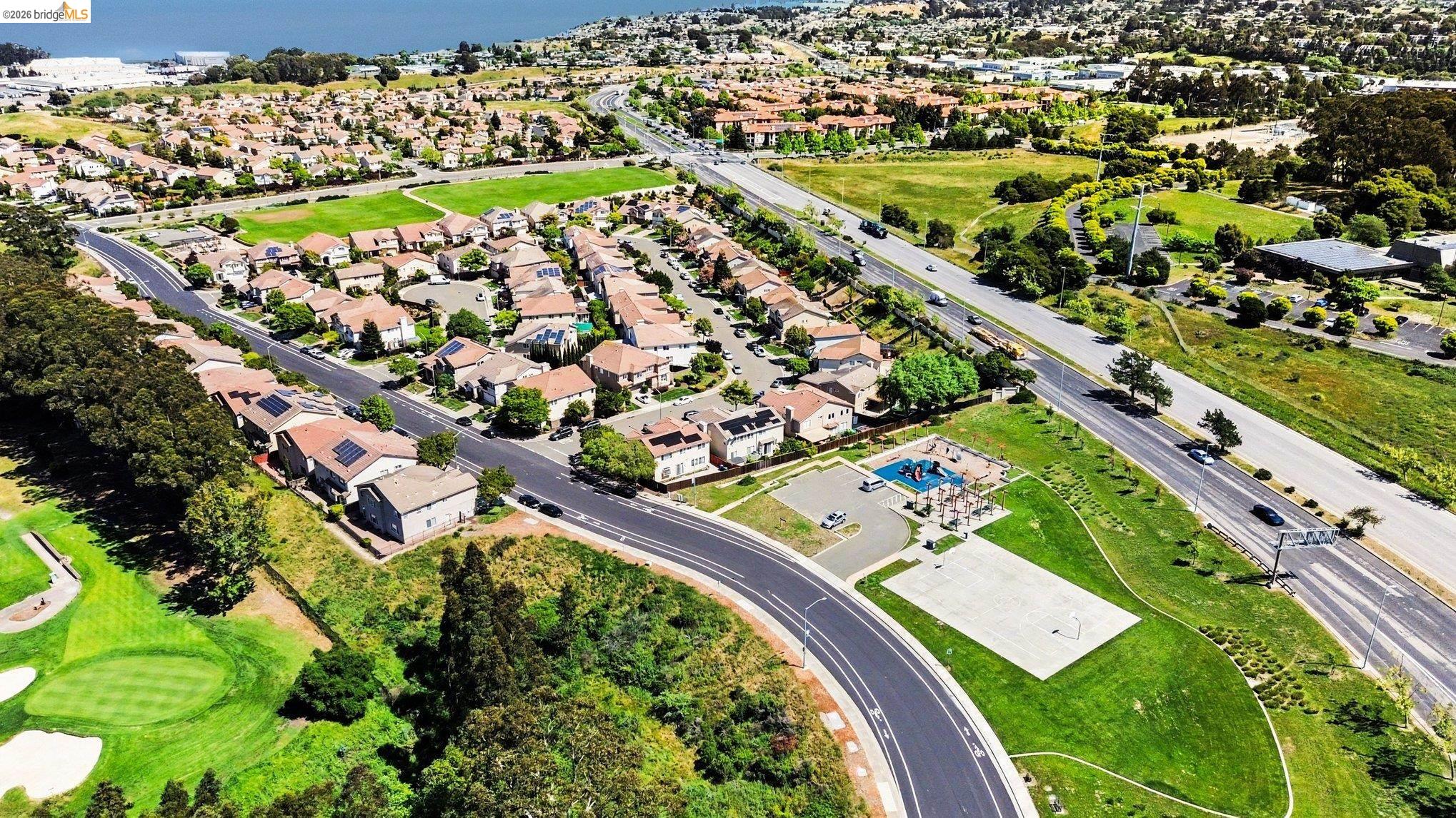 Detail Gallery Image 13 of 58 For 3341 Park Ridge Dr, North Richmond,  CA 94806 - 5 Beds | 4 Baths