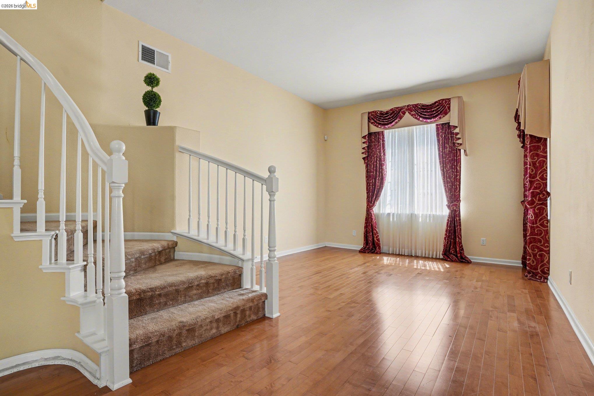 Detail Gallery Image 14 of 58 For 3341 Park Ridge Dr, North Richmond,  CA 94806 - 5 Beds | 4 Baths