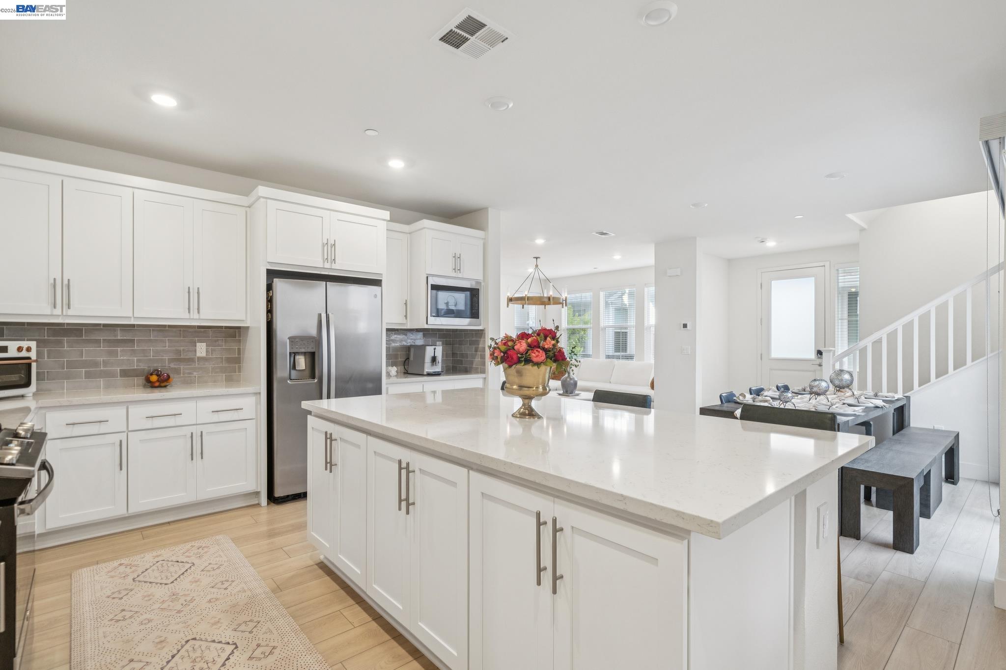 Detail Gallery Image 11 of 59 For 37231 Sand Bar Place, Newark,  CA 94560 - 4 Beds | 3/1 Baths