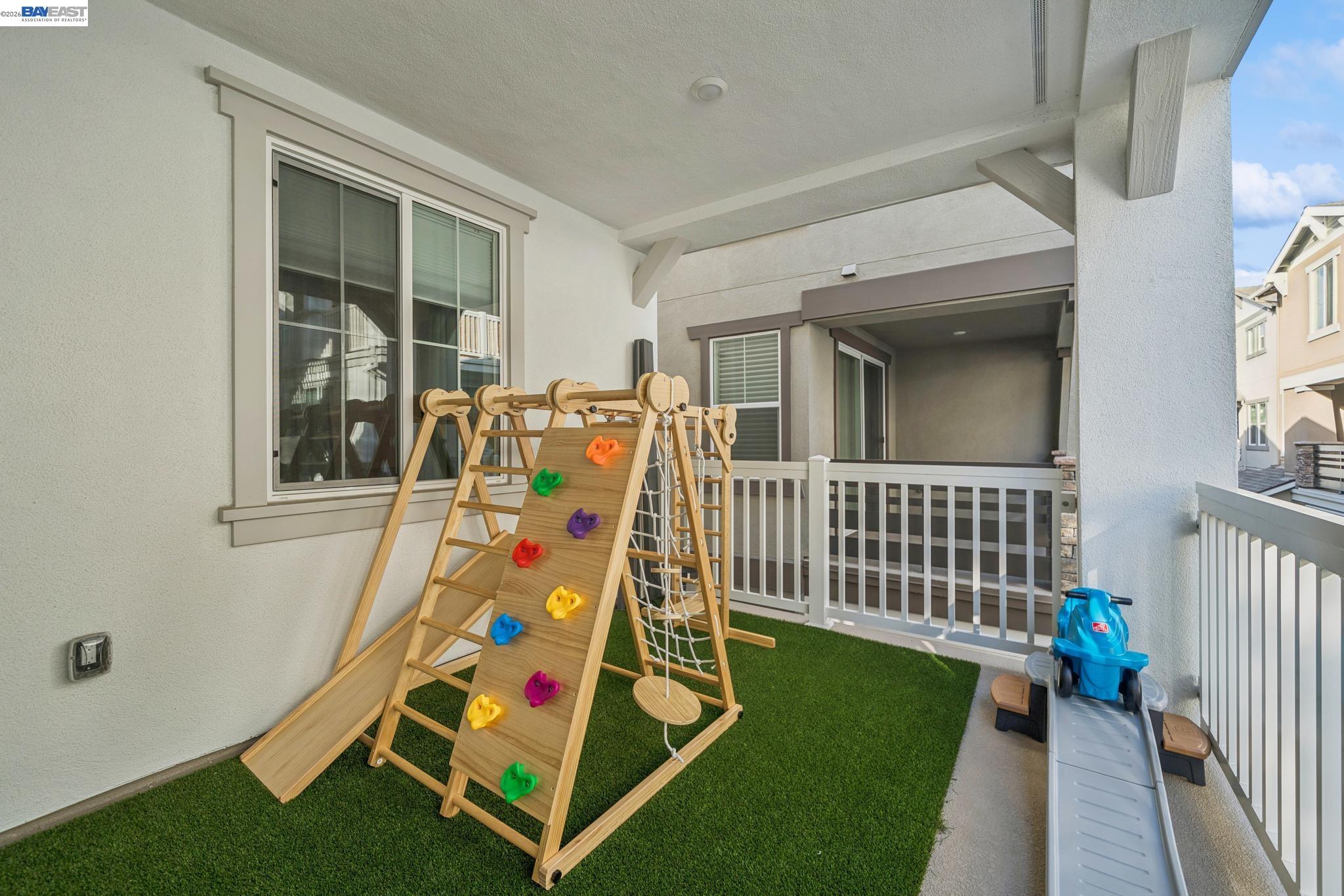 Detail Gallery Image 25 of 59 For 37231 Sand Bar Place, Newark,  CA 94560 - 4 Beds | 3/1 Baths