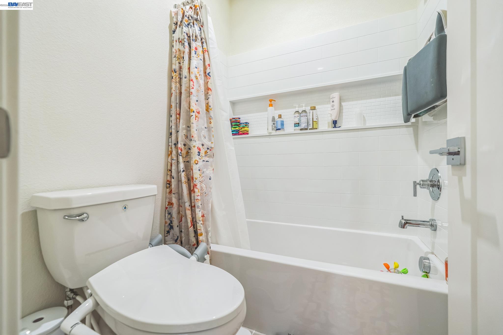 Detail Gallery Image 29 of 59 For 37231 Sand Bar Place, Newark,  CA 94560 - 4 Beds | 3/1 Baths