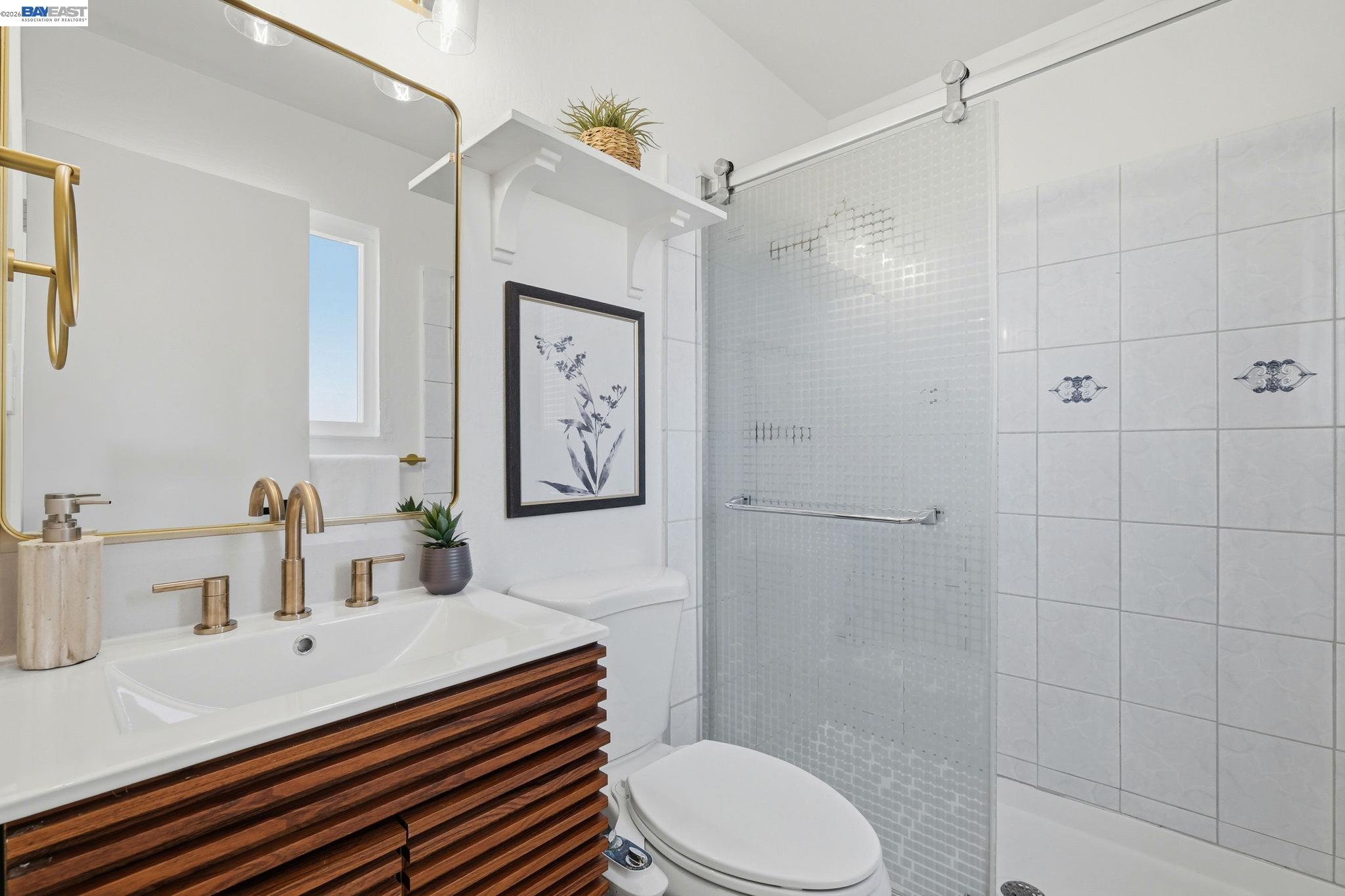 Detail Gallery Image 21 of 26 For 3861 Cosmic Pl, Fremont,  CA 94538 - 4 Beds | 2/1 Baths