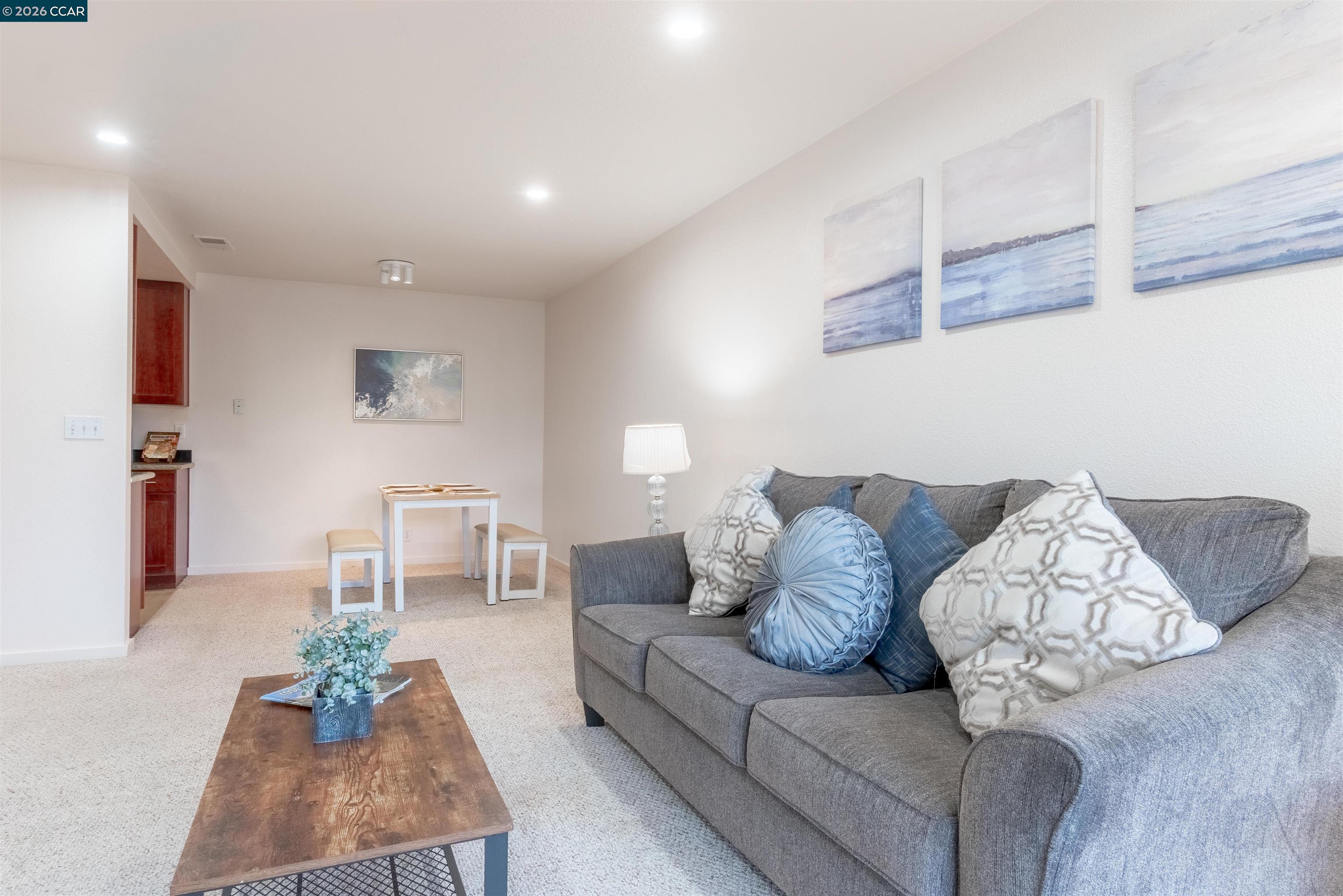 Detail Gallery Image 15 of 38 For 1315 a St #206,  Hayward,  CA 94541 - 2 Beds | 2 Baths