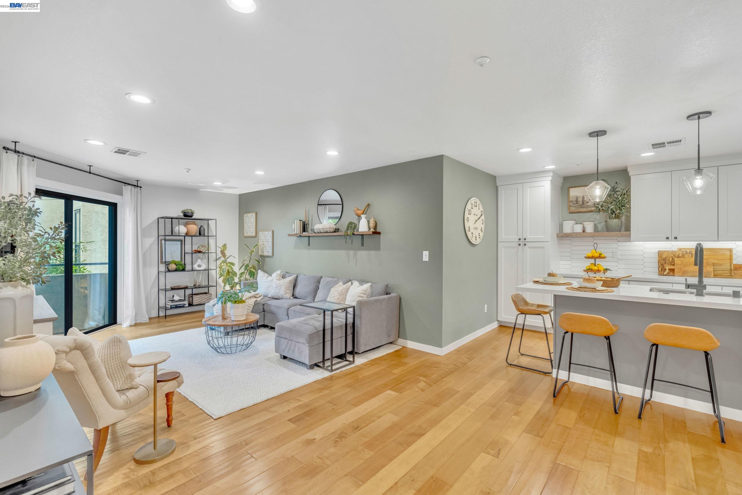 1124 Singingwood Ct UNIT 2, Walnut Creek, CA, 94595