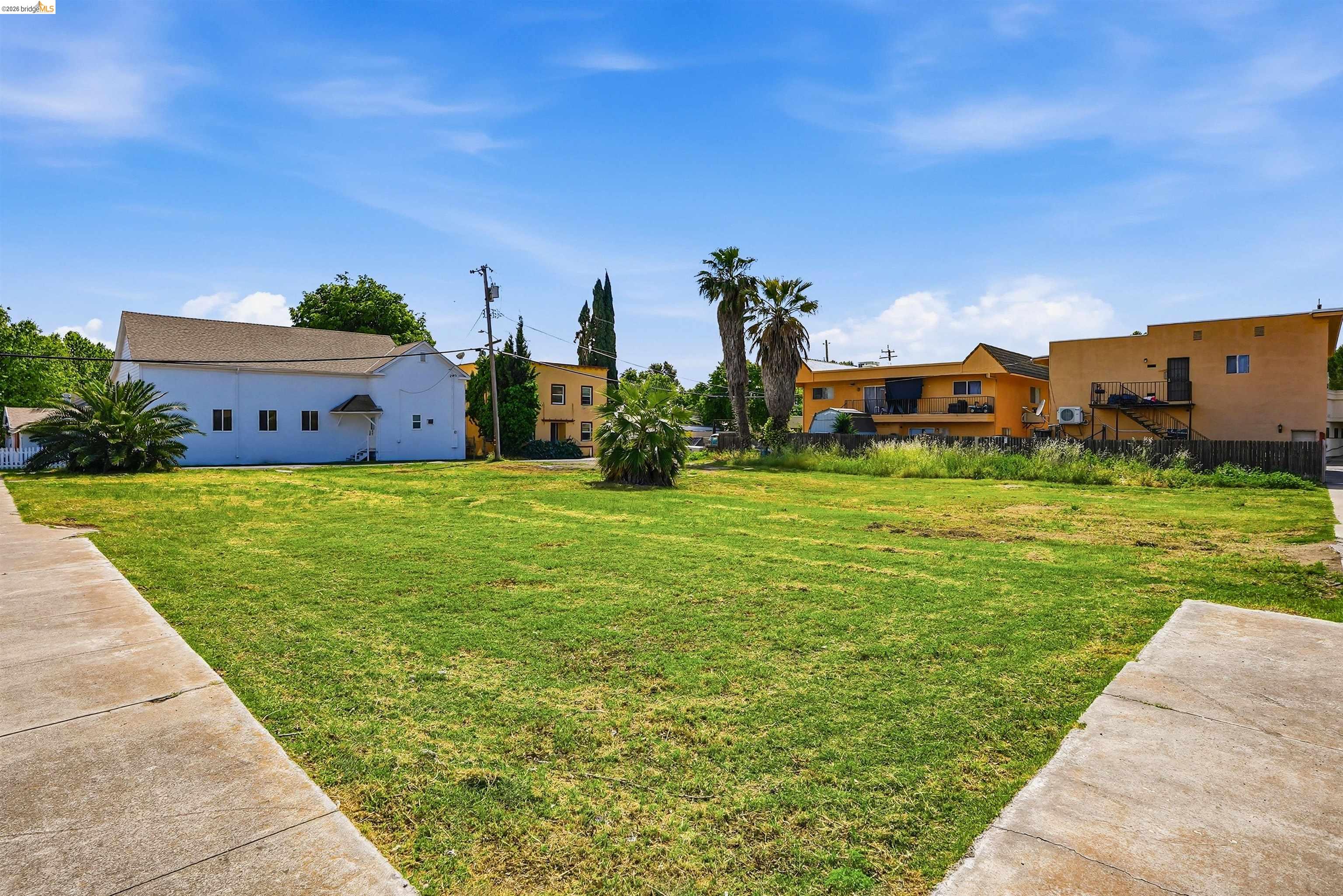 Front Image Thumbnail for EB41130619