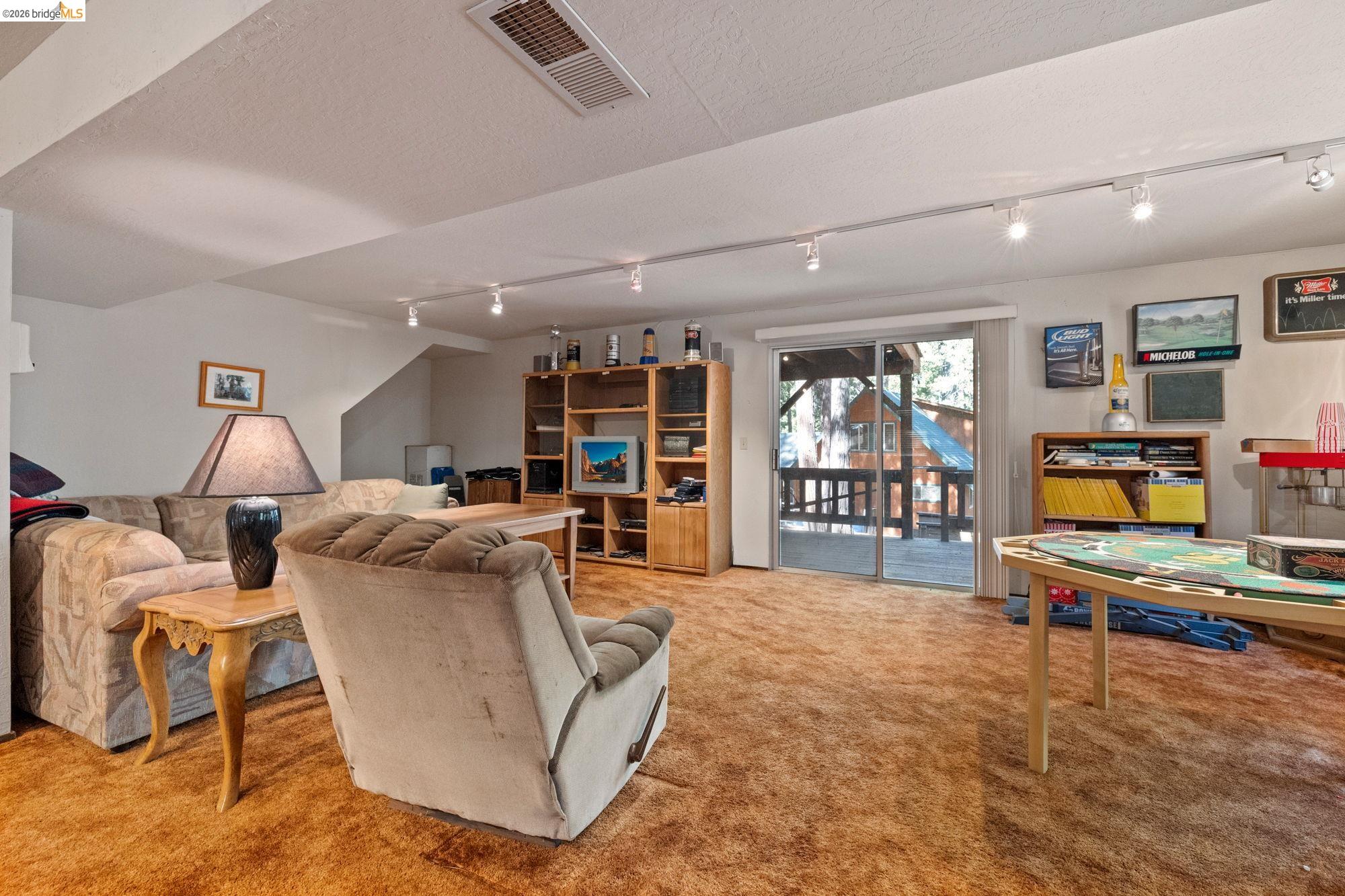 Detail Gallery Image 18 of 22 For 2119 Silverado Way, Arnold,  CA 95223 - 3 Beds | 2/1 Baths