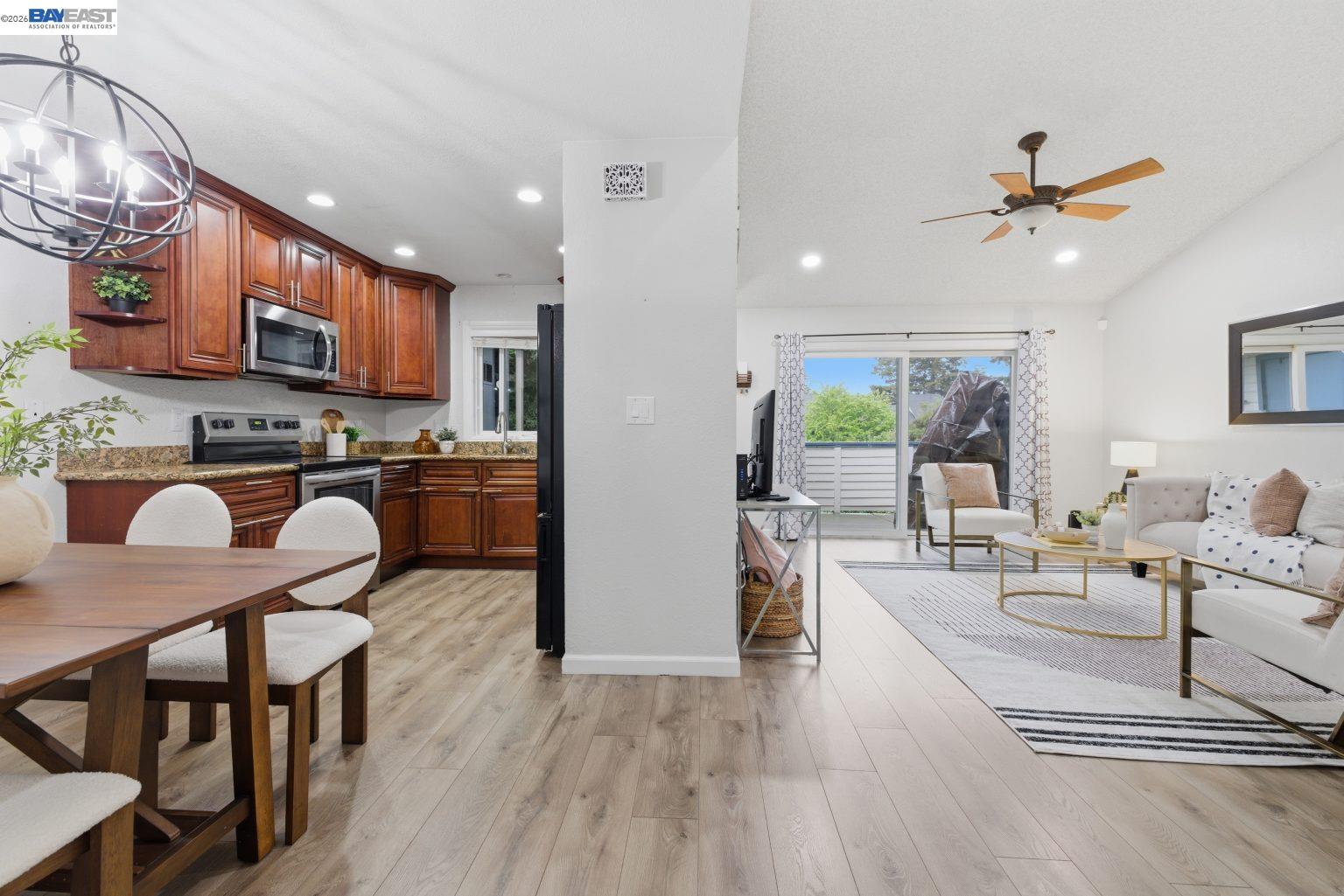 Photo #8: 41130624 Listing: Photo #8