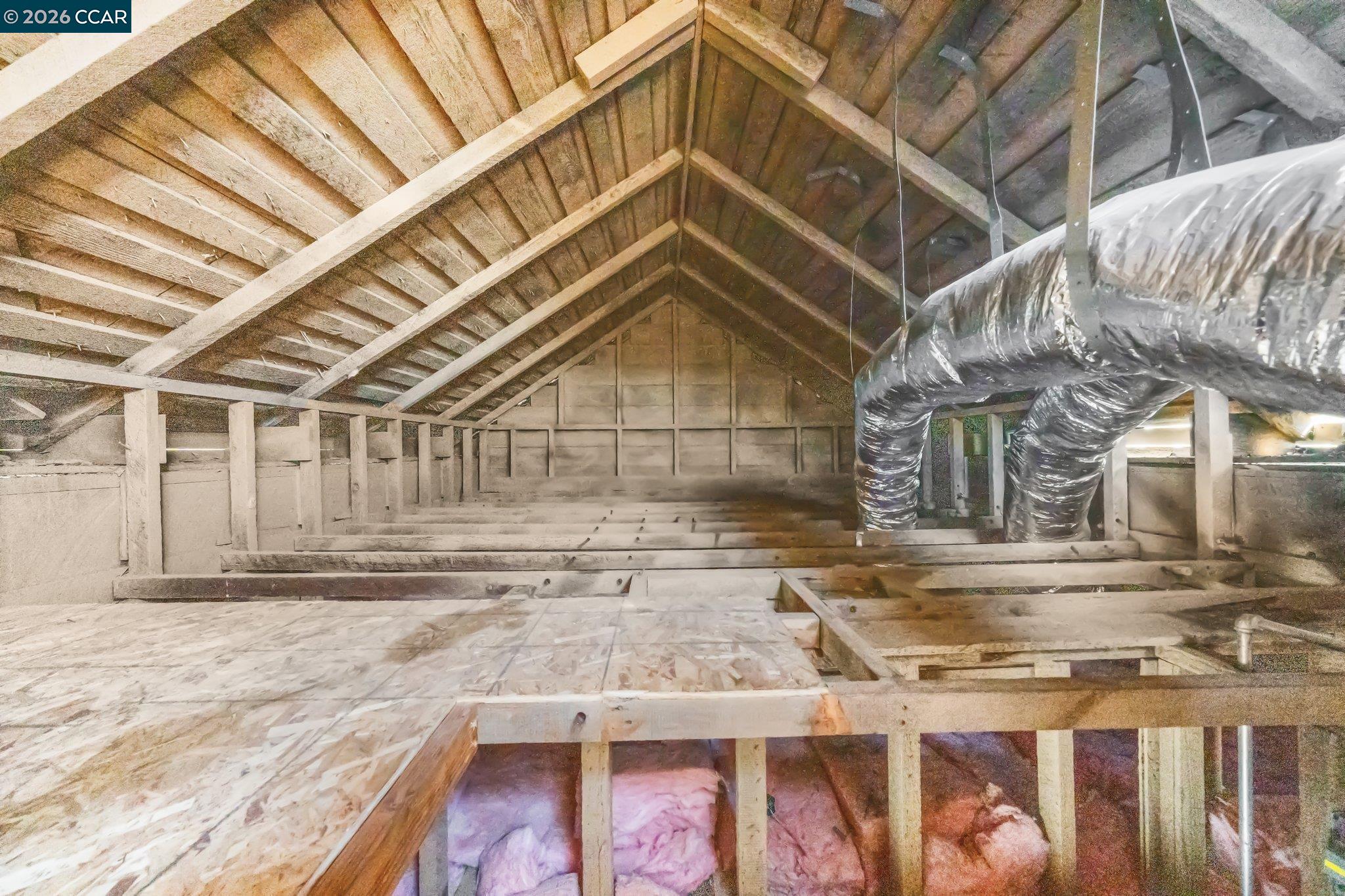 Detail Gallery Image 39 of 44 For 2517 Filbert St, Oakland,  CA 94607 - 4 Beds | 2 Baths