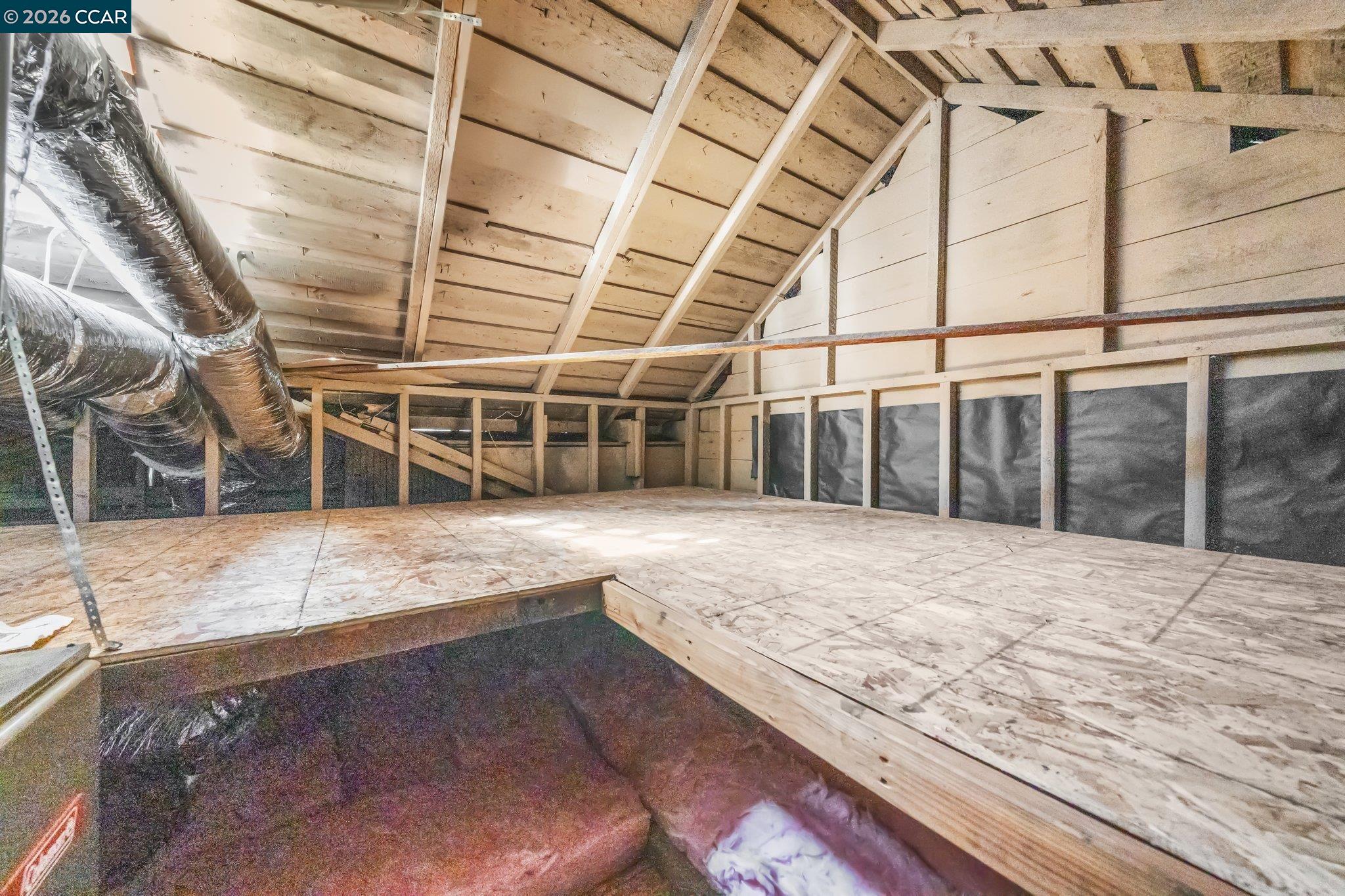 Detail Gallery Image 40 of 44 For 2517 Filbert St, Oakland,  CA 94607 - 4 Beds | 2 Baths