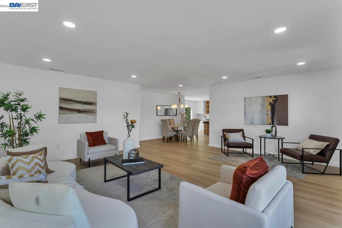 376 Oleander Ave, Alameda, CA, 94502