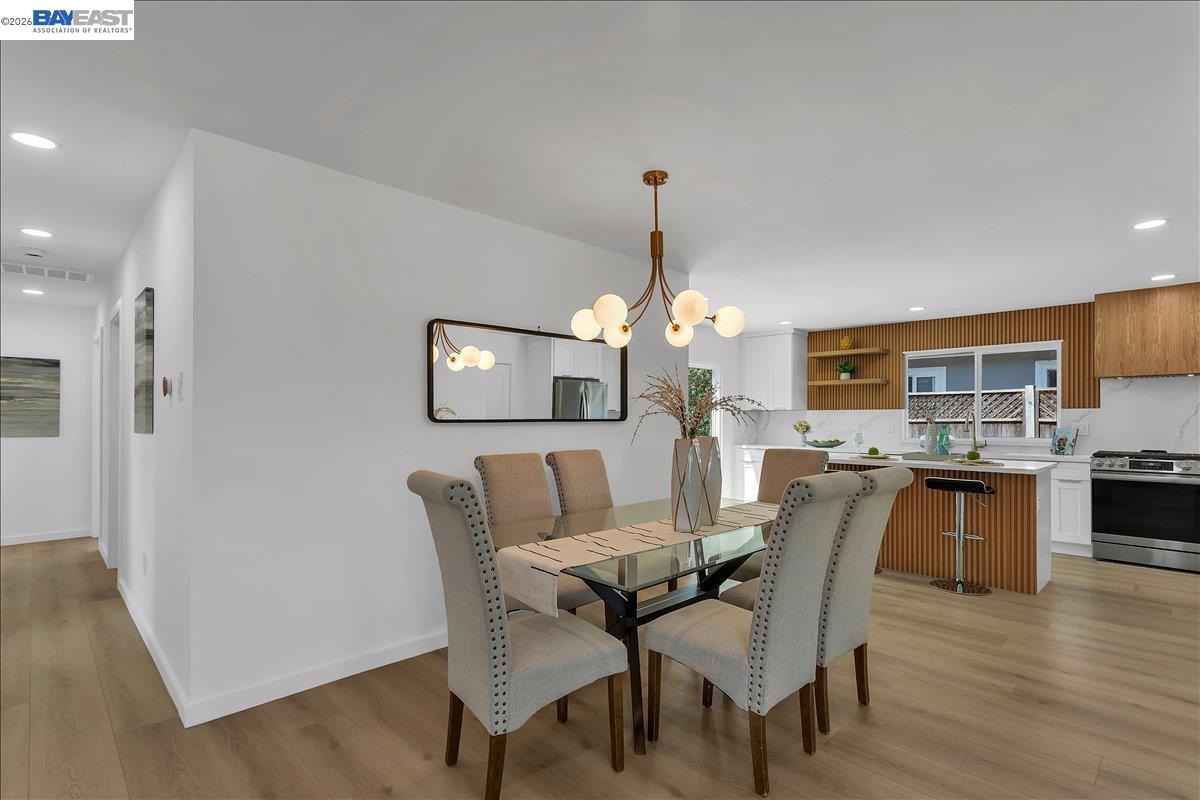 376 Oleander Ave, Alameda, CA, 94502