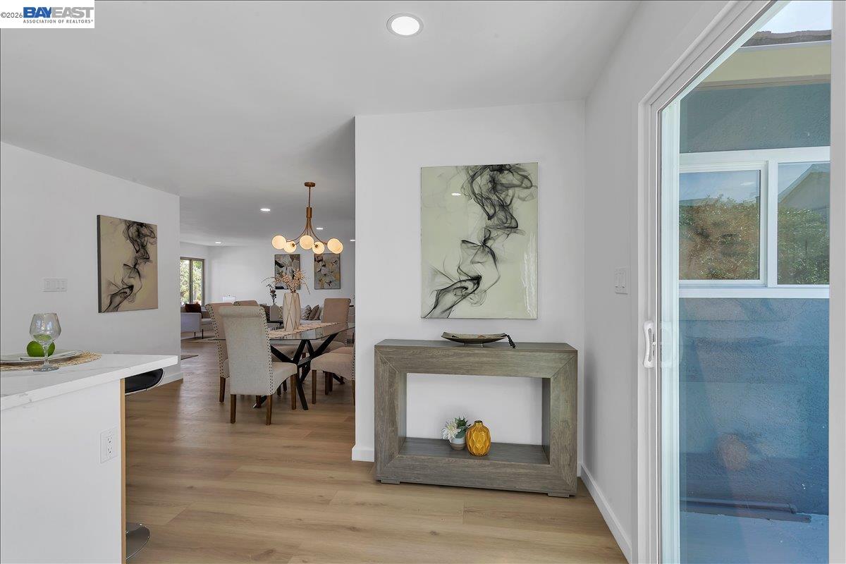 376 Oleander Ave, Alameda, CA, 94502