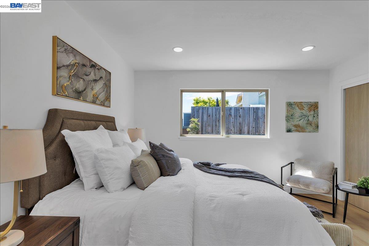 376 Oleander Ave, Alameda, CA, 94502